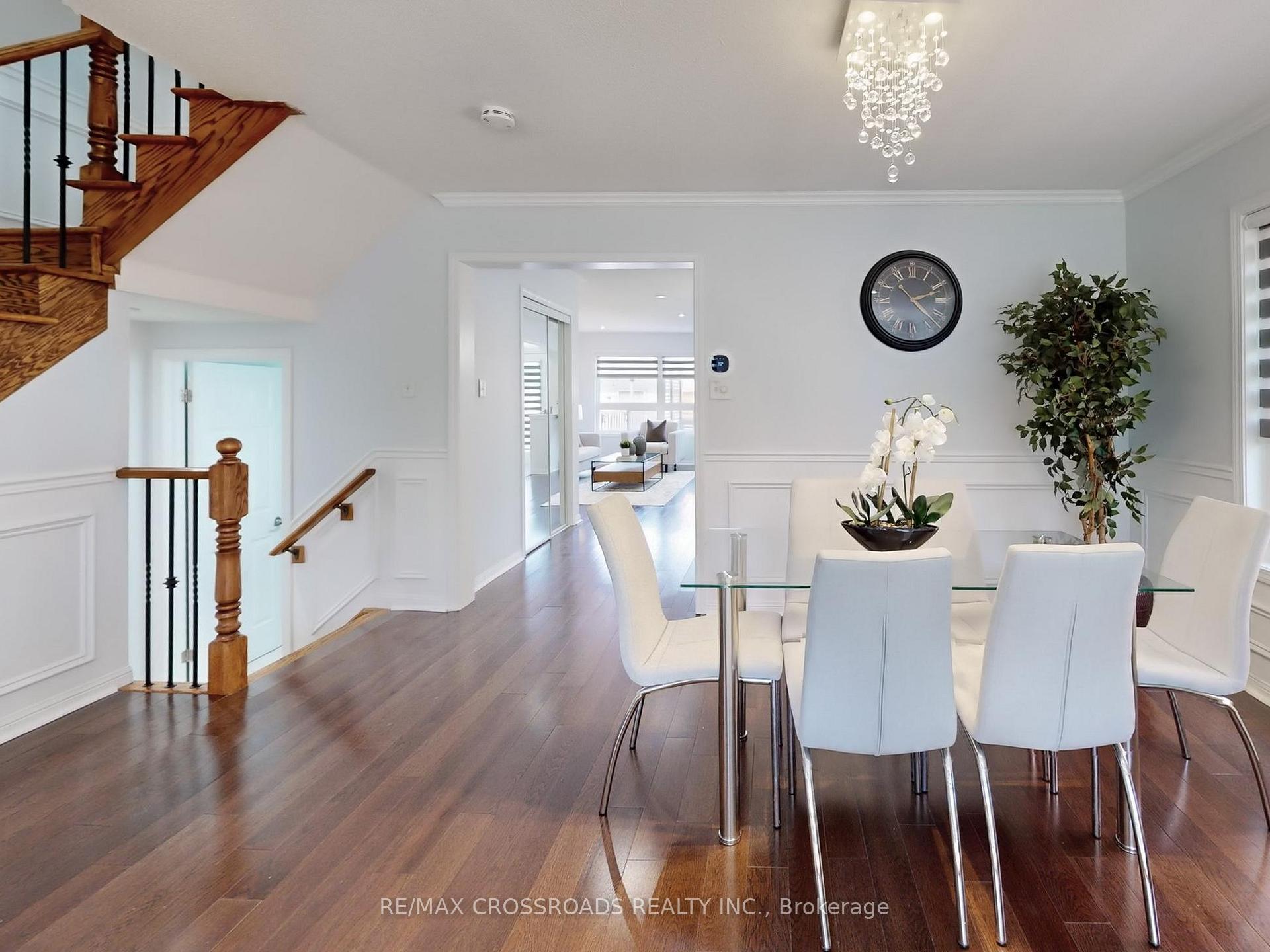 Photo 9 of 244 White's Hill Avenue, Markham, Cornell — HOMEH