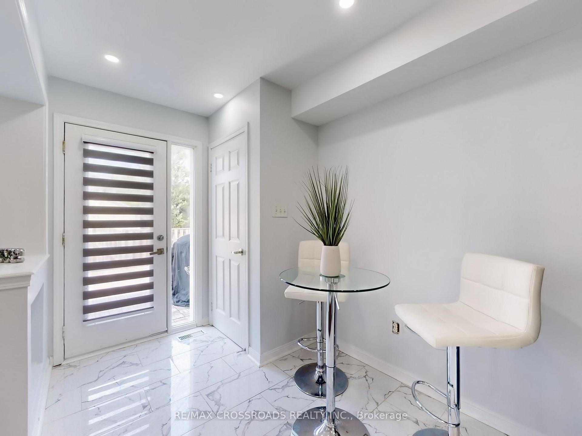 Photo 25 of 244 White's Hill Avenue, Markham, Cornell — HOMEH