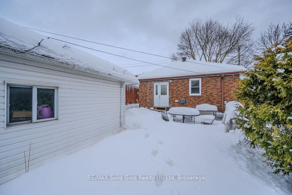 Photo 34 of 25 Hett Avenue, Kitchener — HOMEH