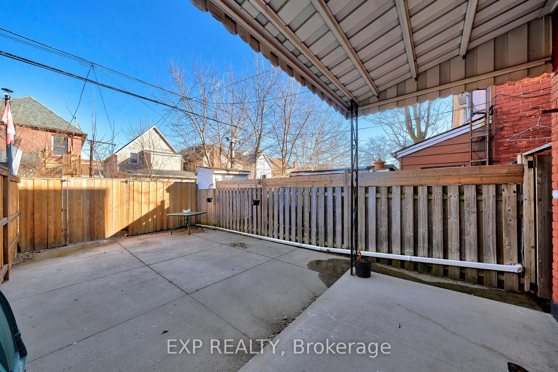 Photo 26 of Unit Upper, 50 1/2 Clyde Street, Hamilton, Landsdale — HOMEH