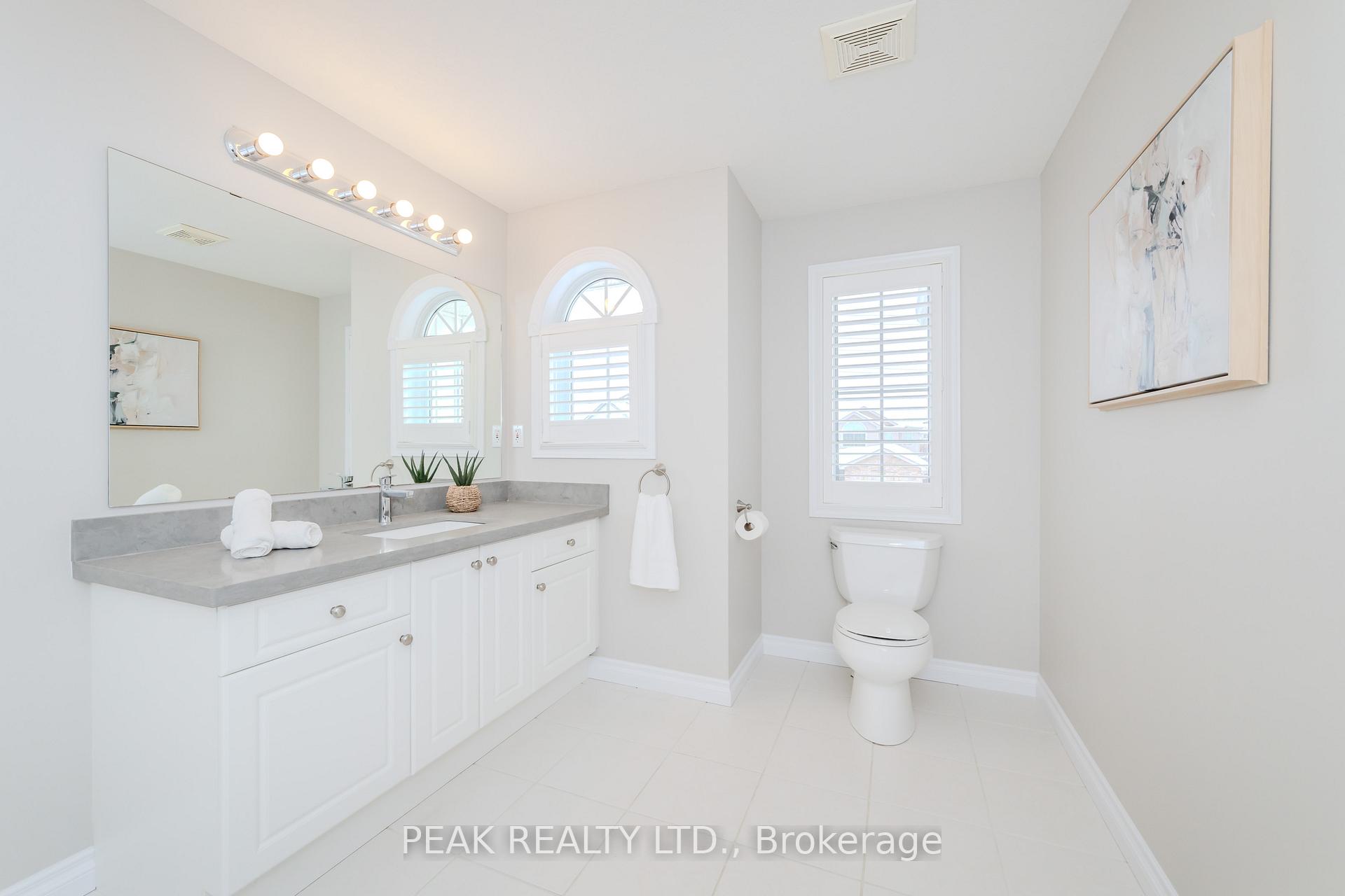 Photo 23 of 39 Winding Meadow Court, Kitchener — HOMEH