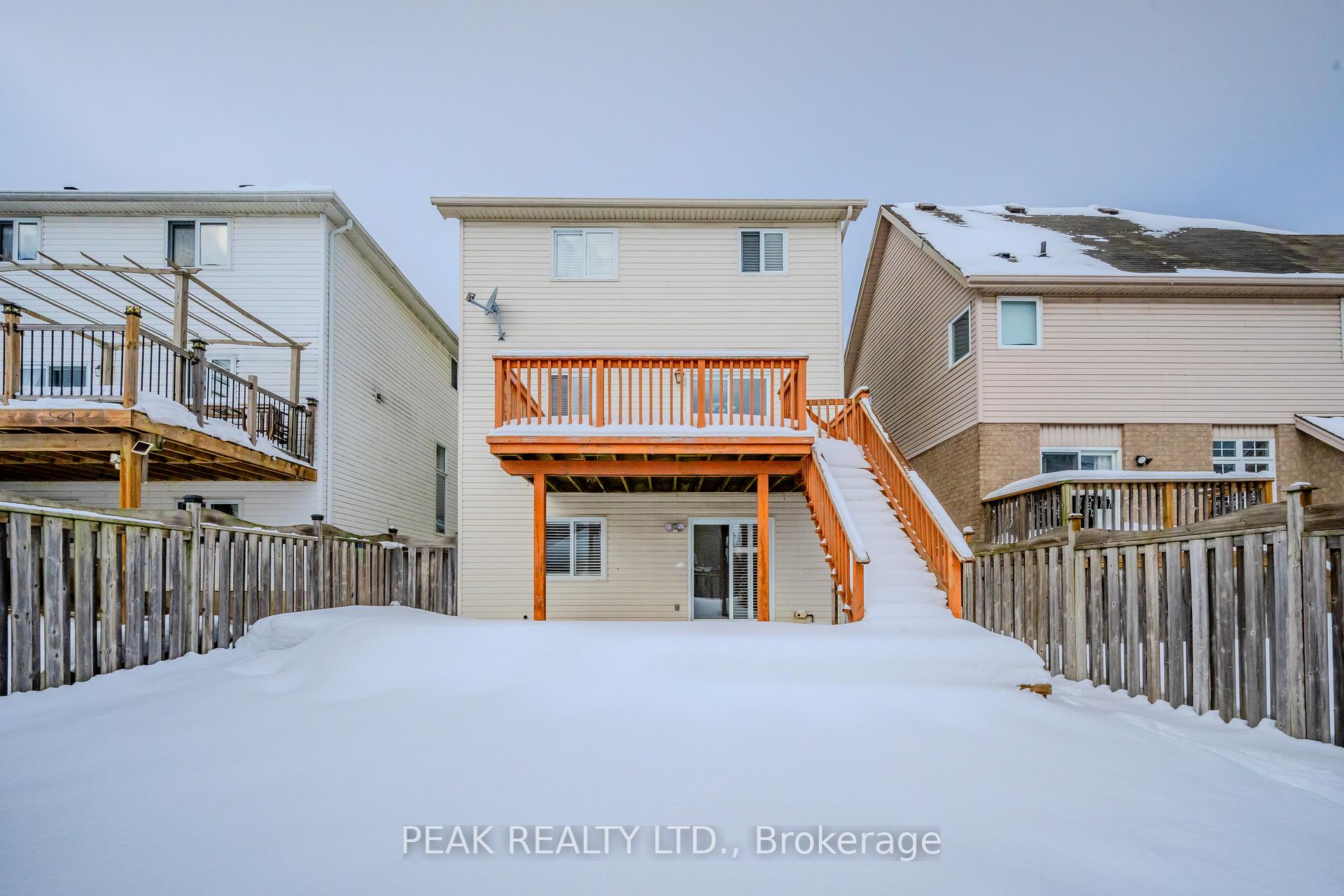 Photo 43 of 39 Winding Meadow Court, Kitchener — HOMEH