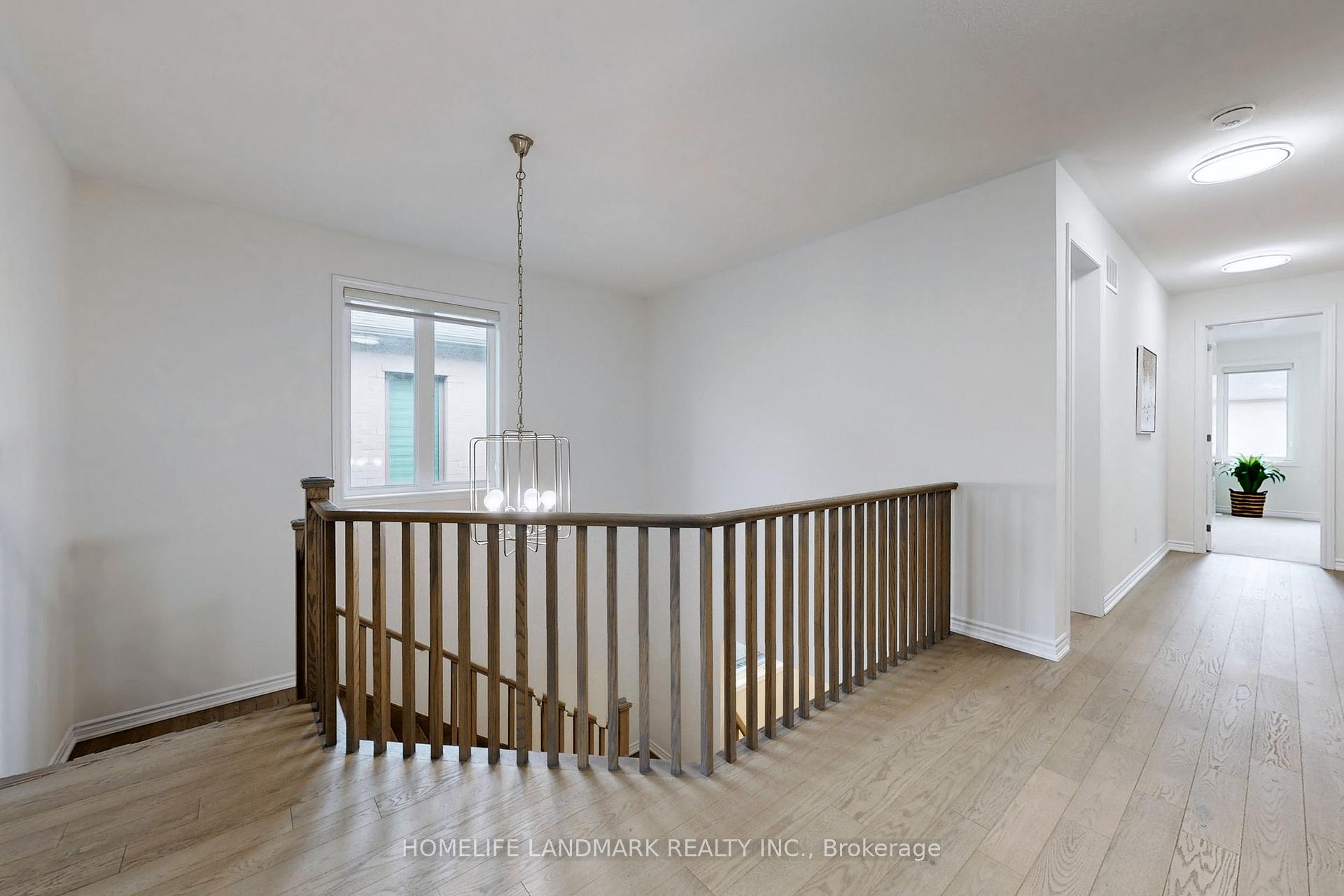 Photo 24 of 13 Therma Crescent, Markham, Victoria Square — HOMEH