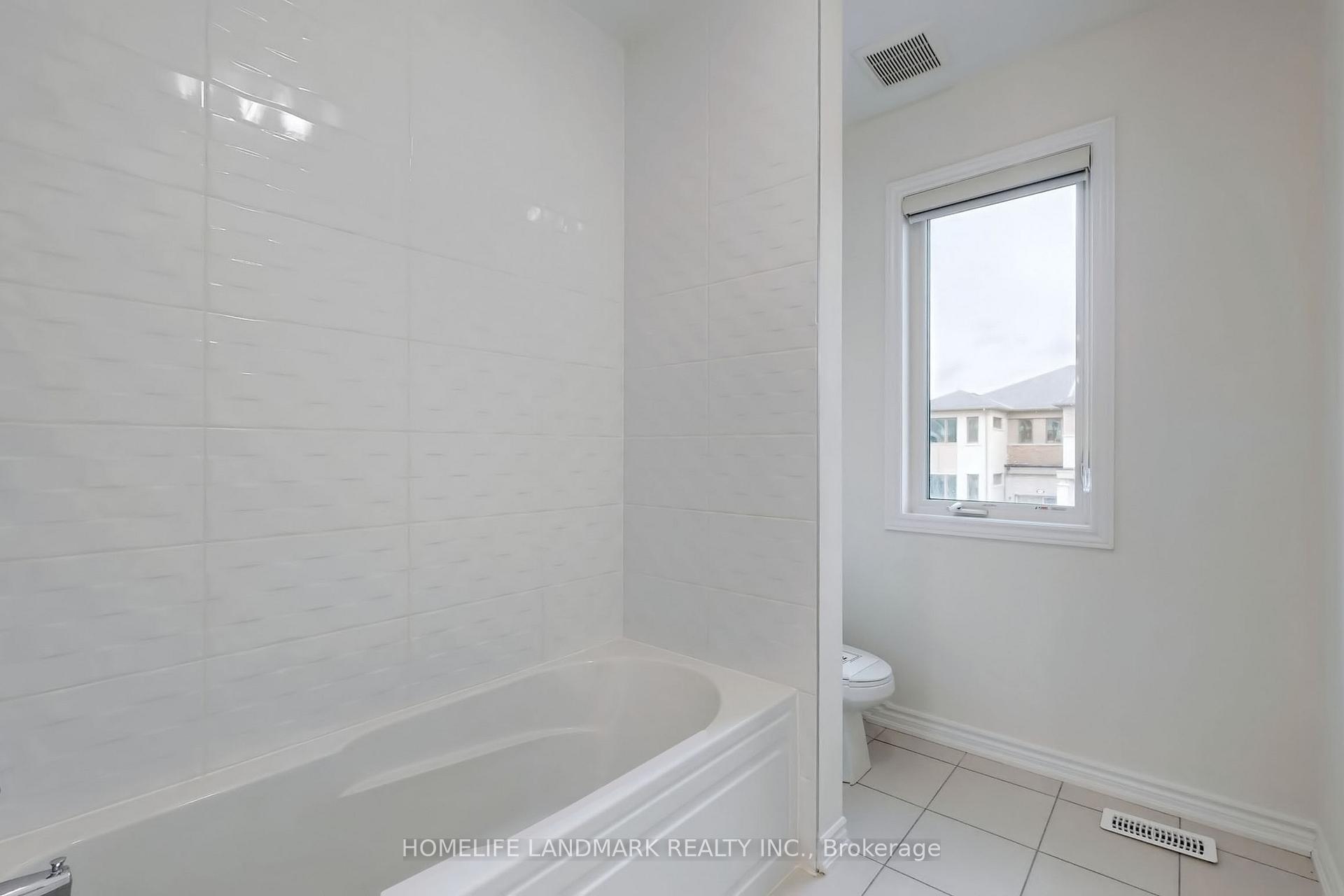 Photo 42 of 13 Therma Crescent, Markham, Victoria Square — HOMEH