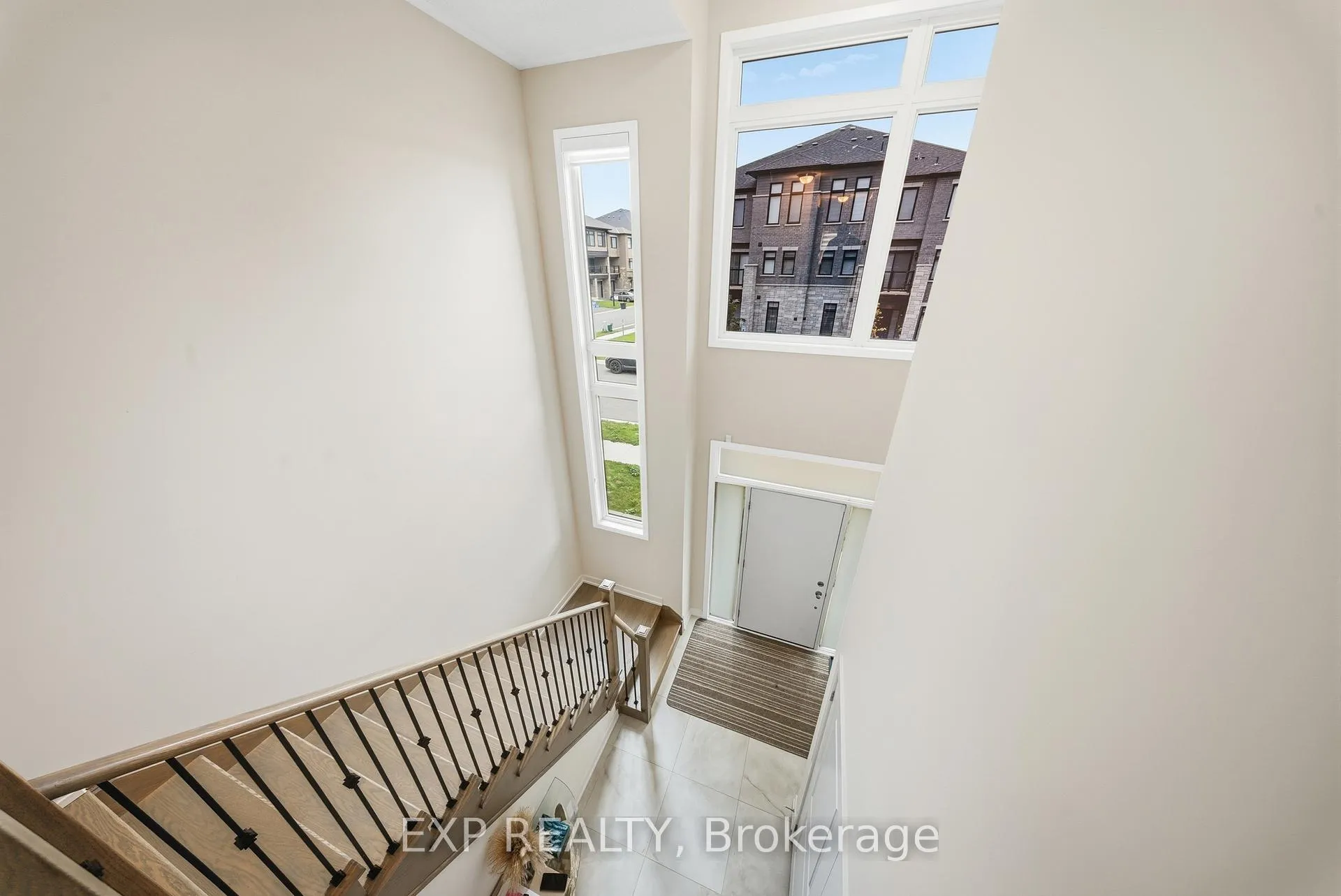 Photo 2 of 617 Etheridge Avenue, Milton, Cobban — HOMEH