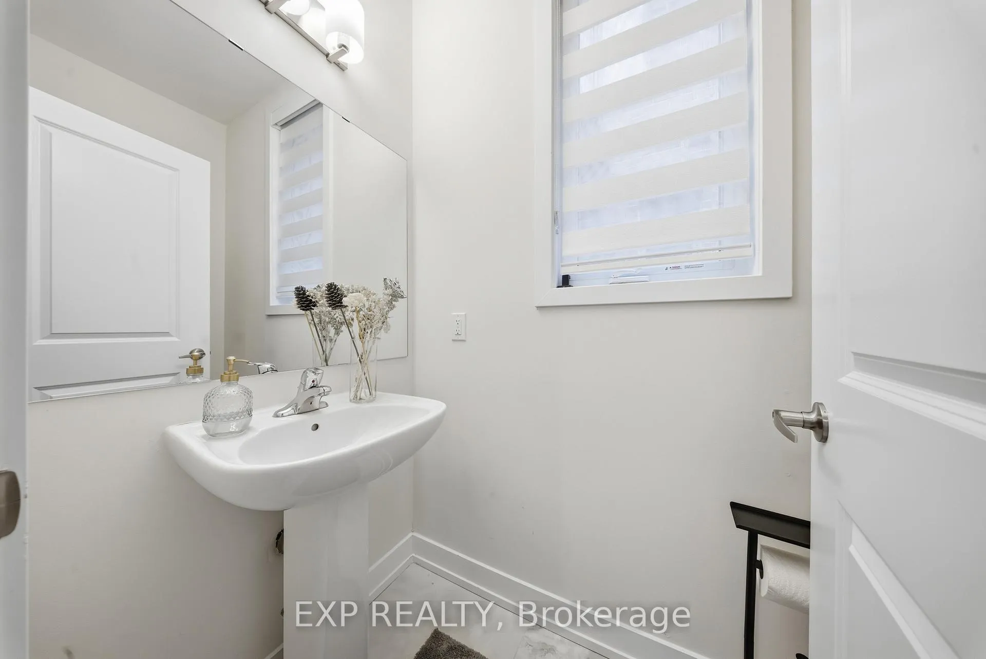 Photo 9 of 617 Etheridge Avenue, Milton, Cobban — HOMEH