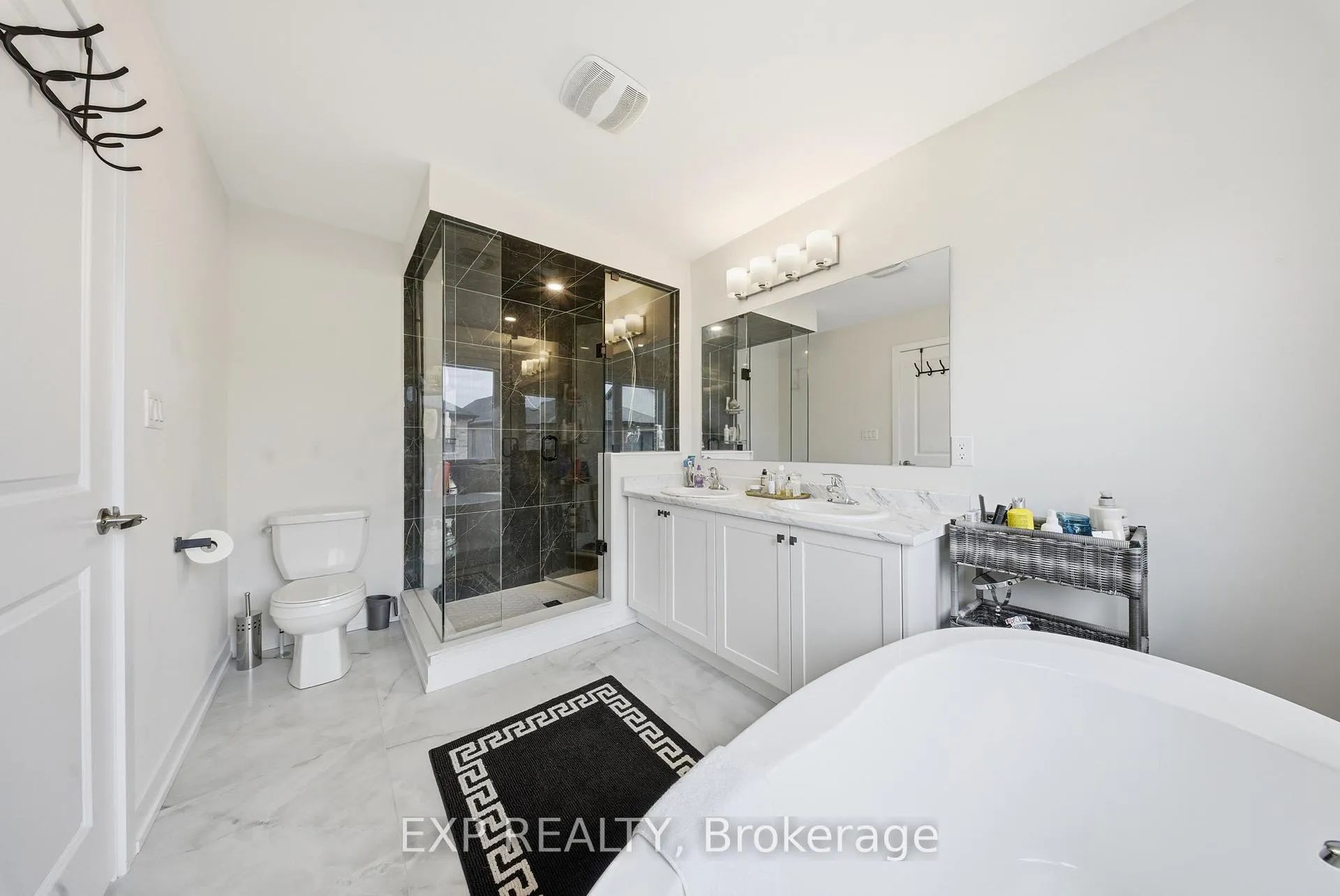 Photo 13 of 617 Etheridge Avenue, Milton, Cobban — HOMEH