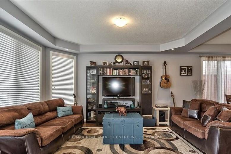 Photo 3 of 881 Challinor Terrace, Milton, Harrison — HOMEH