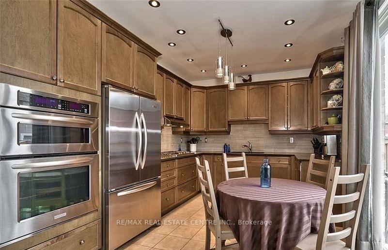 Photo 4 of 881 Challinor Terrace, Milton, Harrison — HOMEH