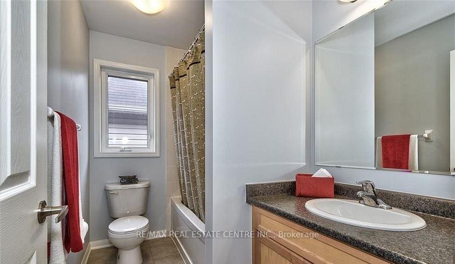 Photo 11 of 881 Challinor Terrace, Milton, Harrison — HOMEH