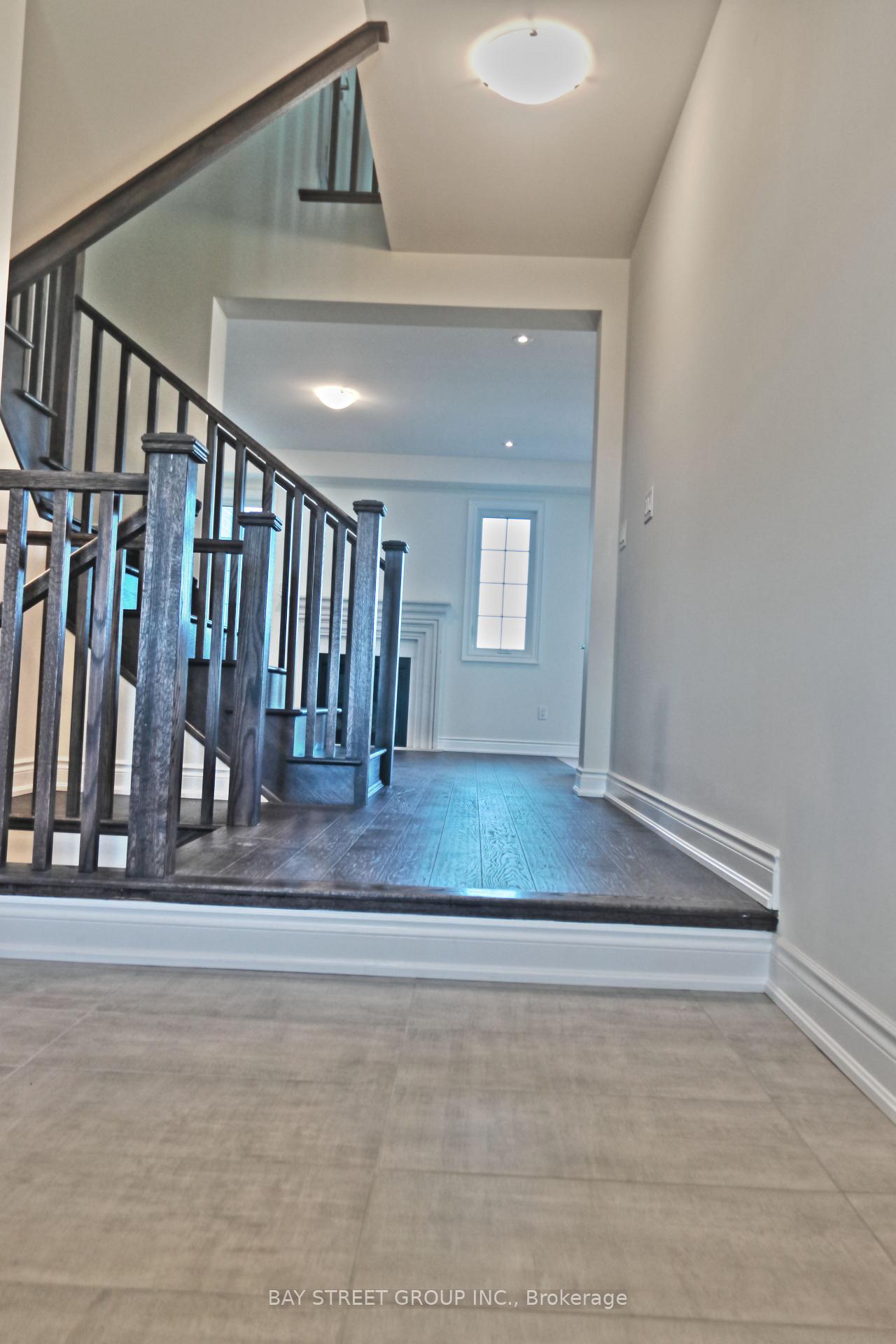 Photo 2 of 189 Beaverbrae Drive, Markham, Victoria Manor-Jennings Gate — HOMEH