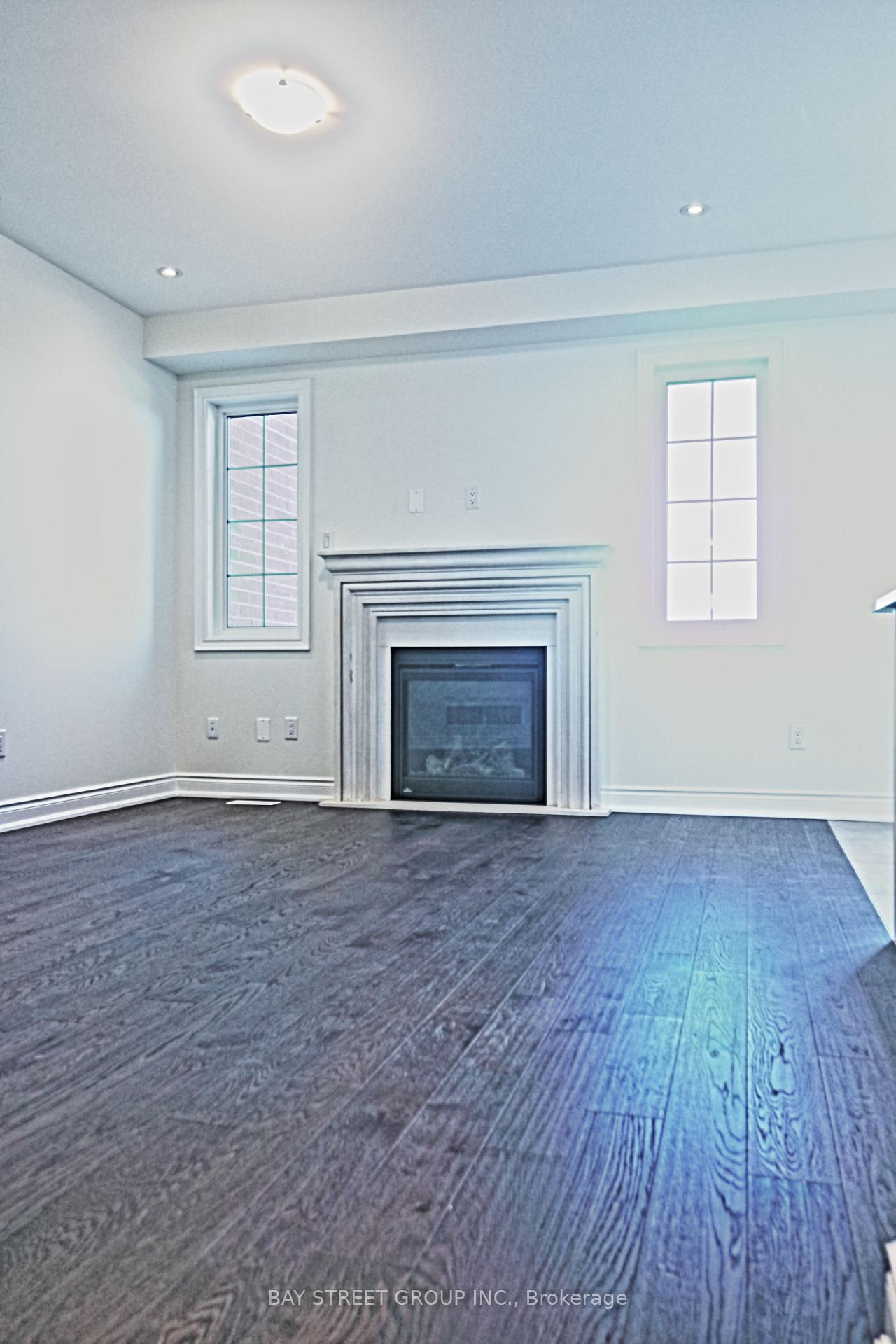 Photo 3 of 189 Beaverbrae Drive, Markham, Victoria Manor-Jennings Gate — HOMEH