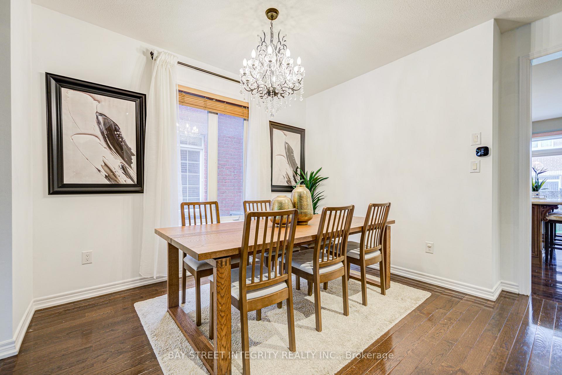 Photo 9 of 39 Forestbrook Drive, Markham, Box Grove — HOMEH