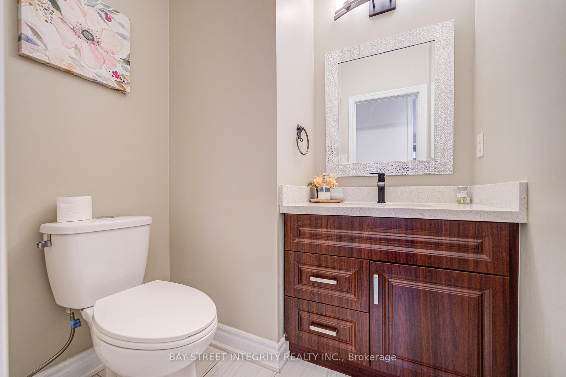 Photo 12 of 39 Forestbrook Drive, Markham, Box Grove — HOMEH