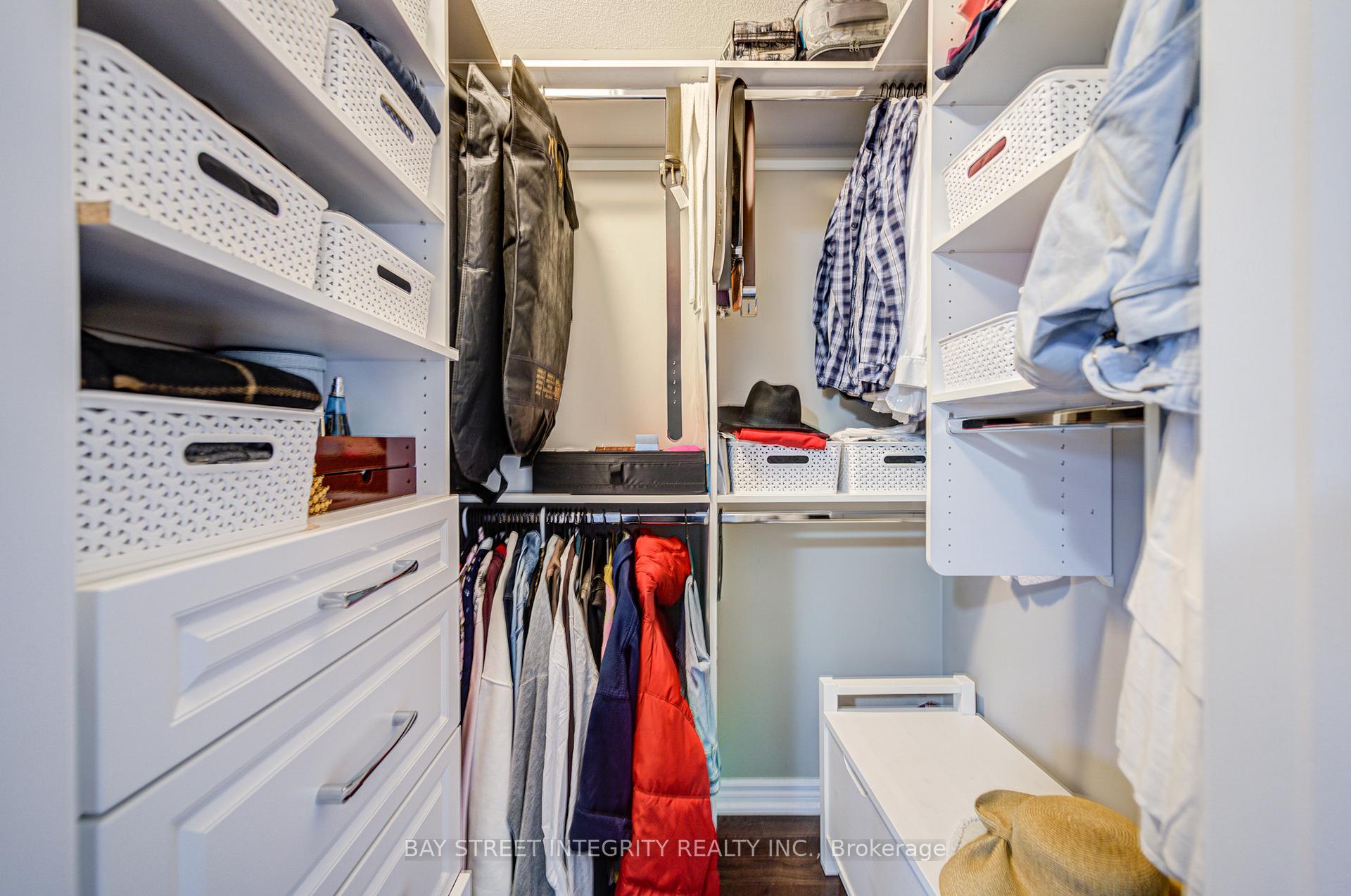Photo 27 of 39 Forestbrook Drive, Markham, Box Grove — HOMEH