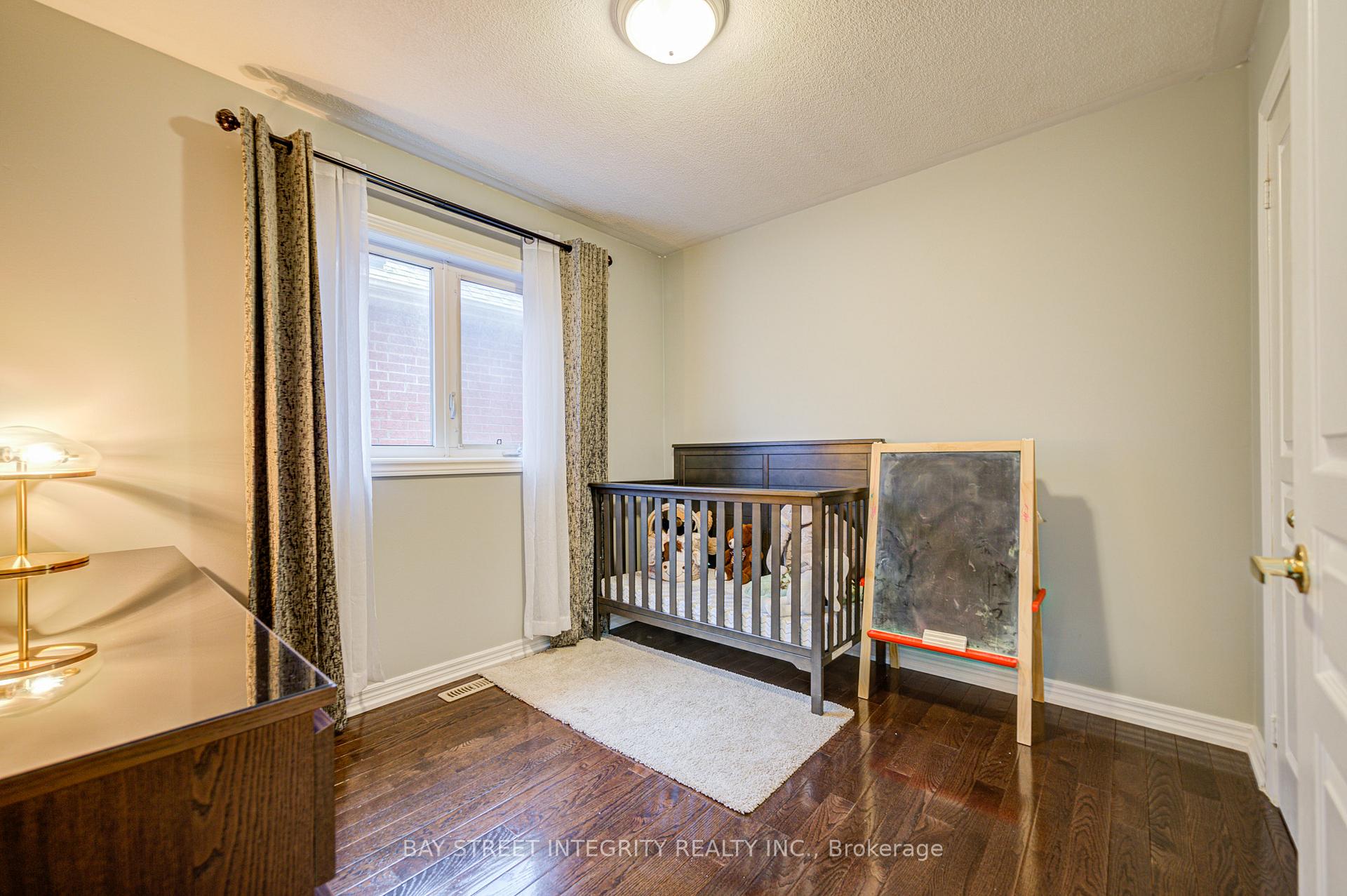 Photo 34 of 39 Forestbrook Drive, Markham, Box Grove — HOMEH