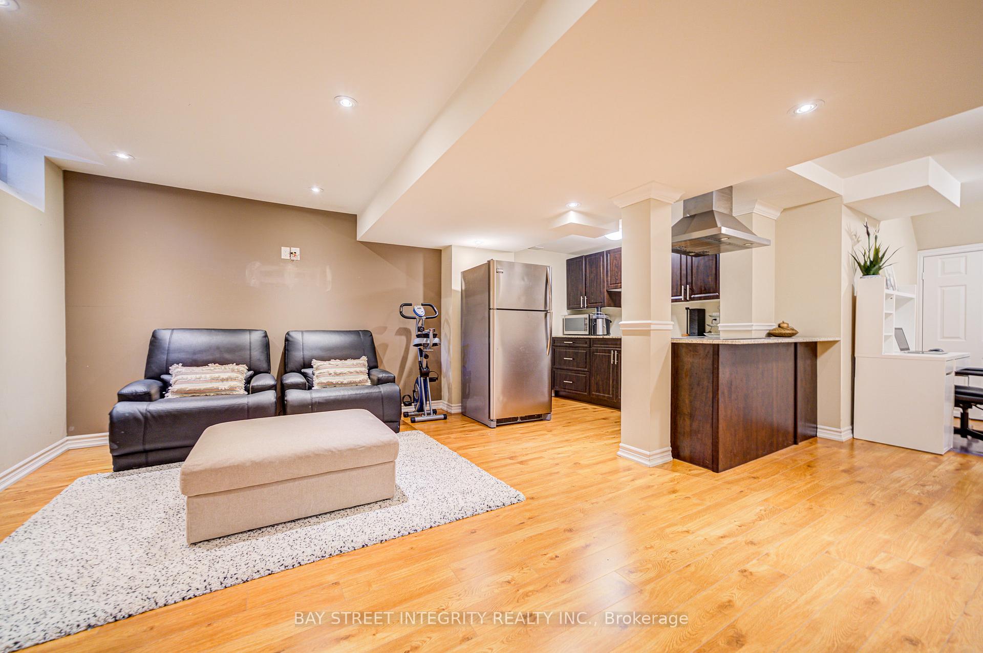 Photo 44 of 39 Forestbrook Drive, Markham, Box Grove — HOMEH