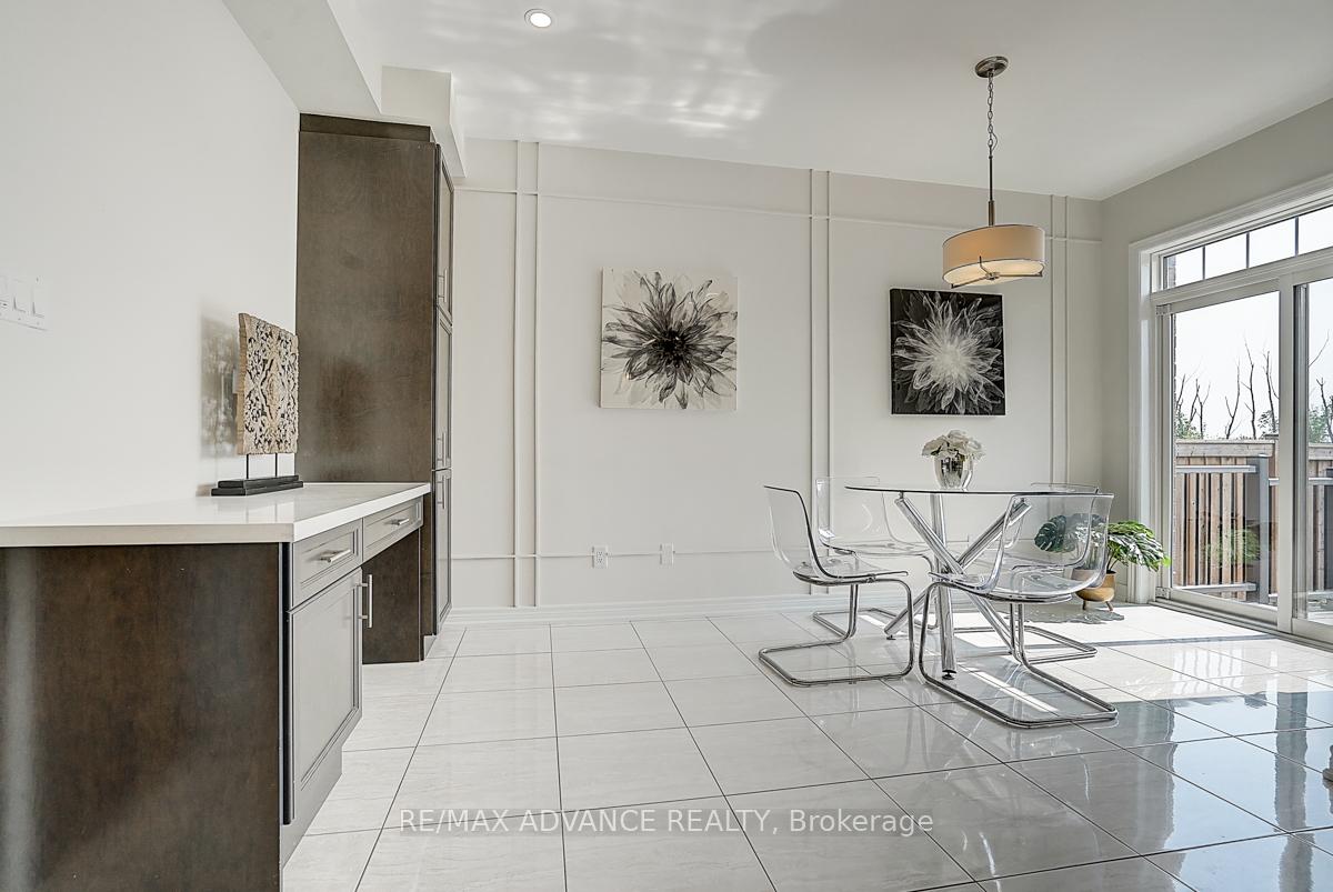 Photo 25 of 24 Decast Crescent, Markham, Box Grove — HOMEH