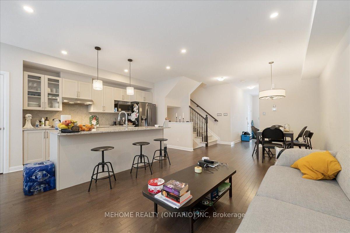 Photo 10 of 300 Basalt Lane, Ottawa, Kanata - Kanata Lakes/Heritage Hills — HOMEH