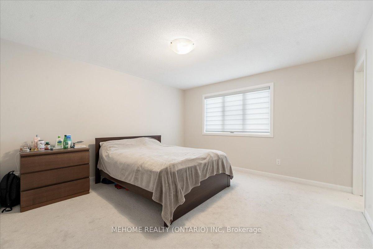 Photo 15 of 300 Basalt Lane, Ottawa, Kanata - Kanata Lakes/Heritage Hills — HOMEH