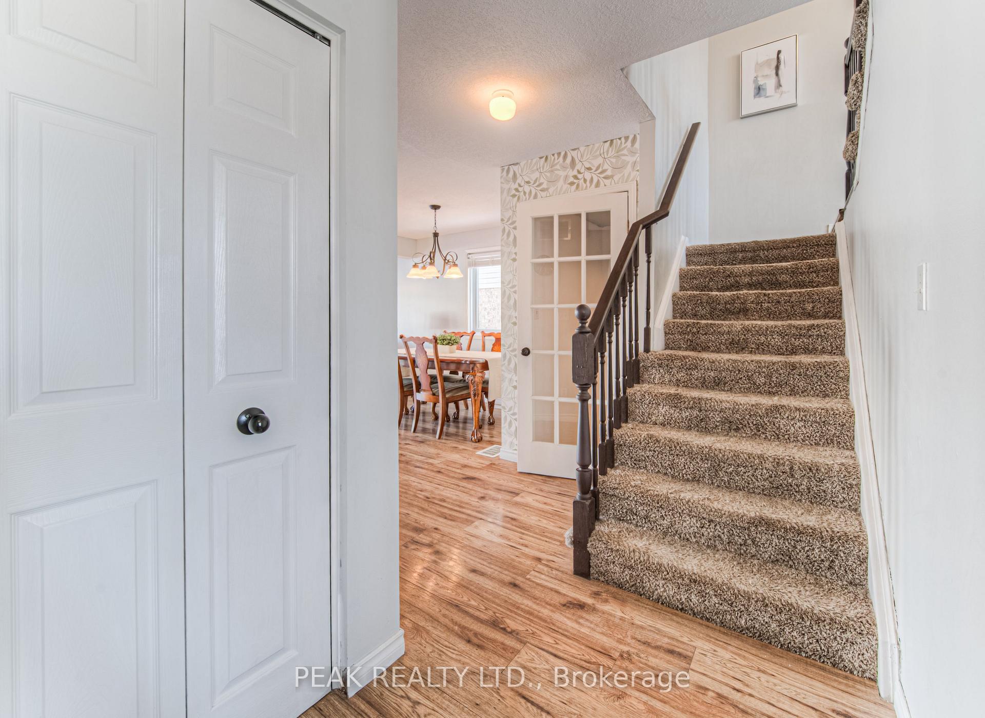 Photo 5 of 1101 Copper Leaf Crescent, Kitchener — HOMEH