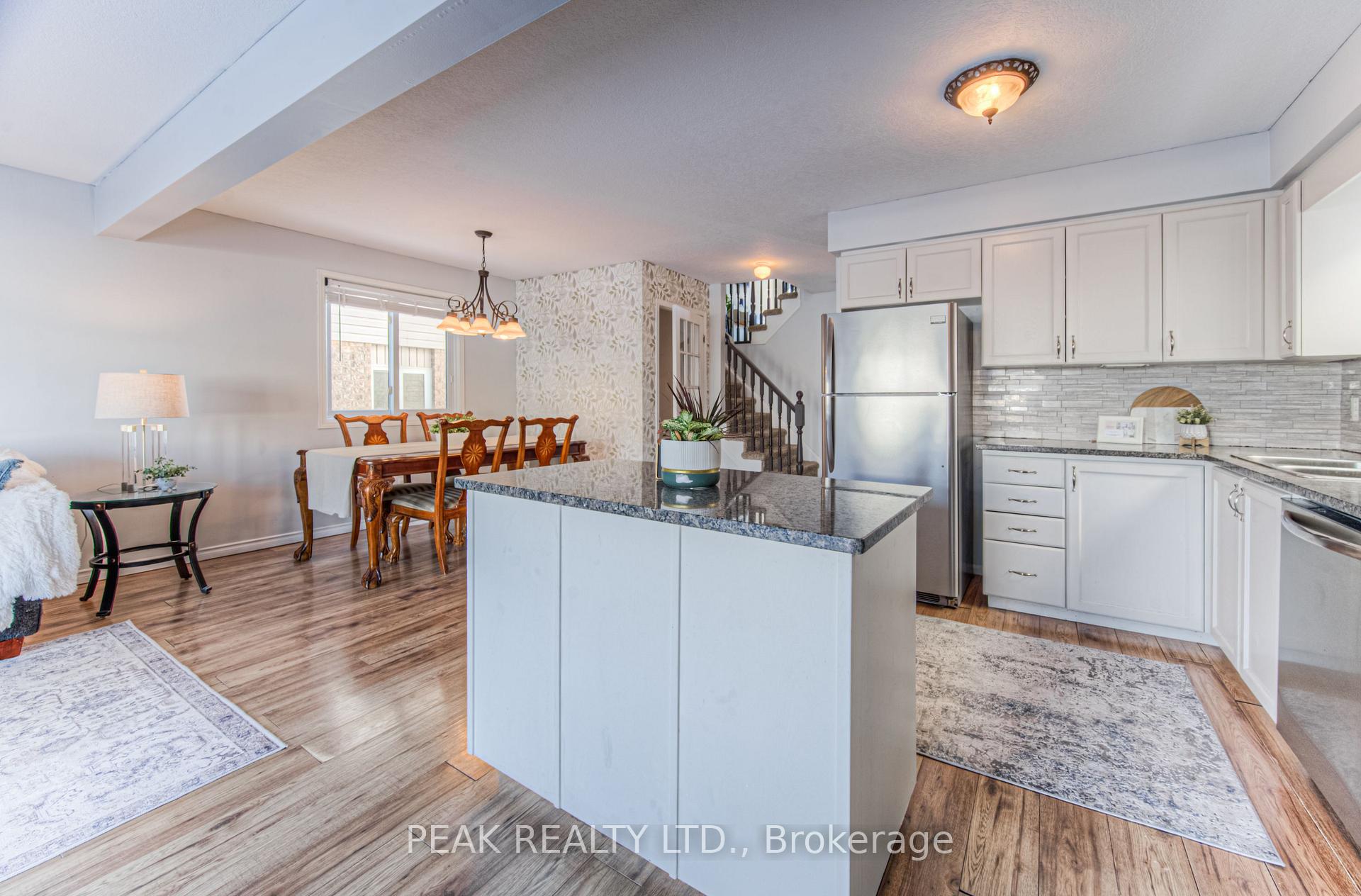 Photo 9 of 1101 Copper Leaf Crescent, Kitchener — HOMEH