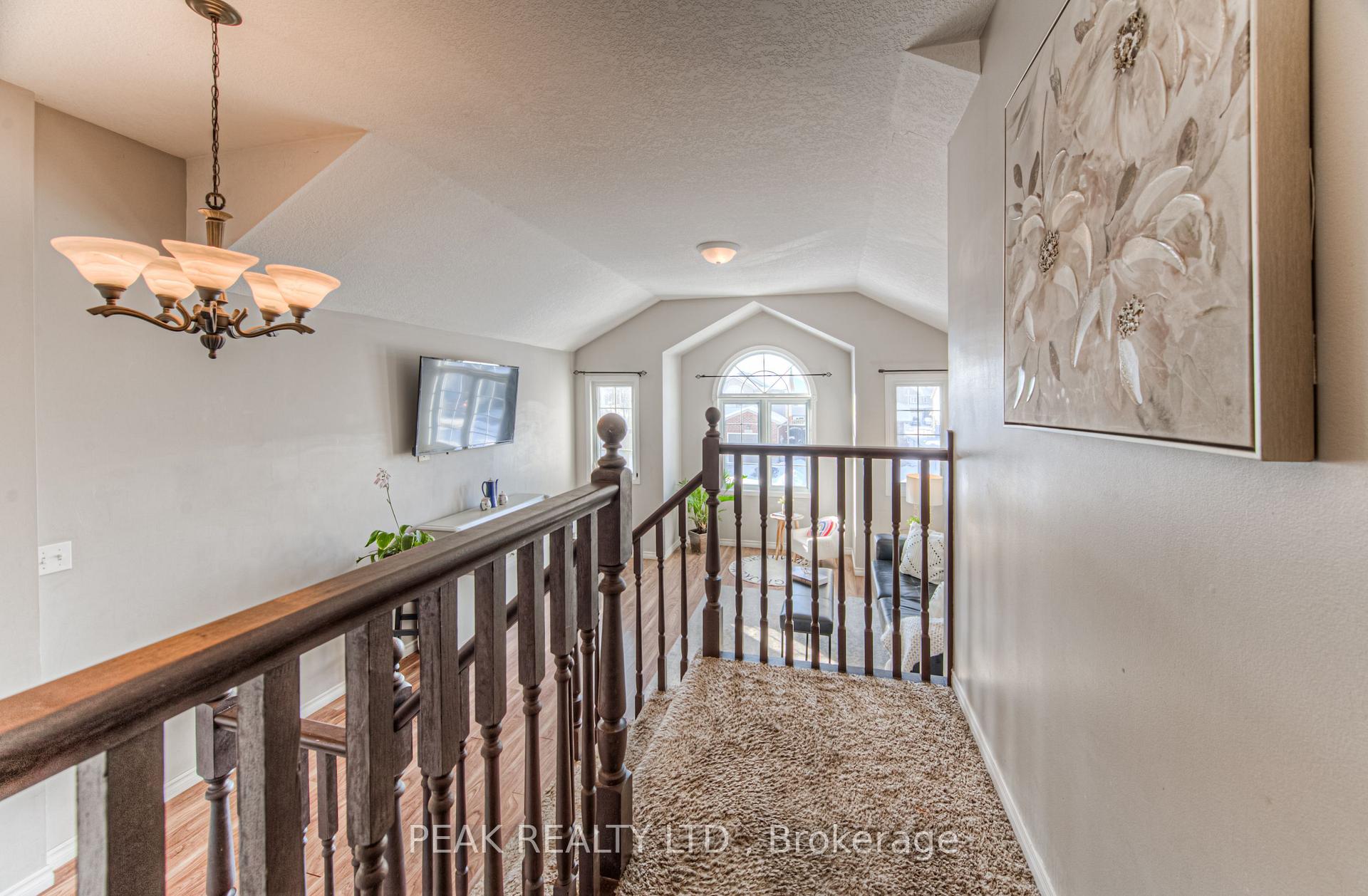 Photo 18 of 1101 Copper Leaf Crescent, Kitchener — HOMEH