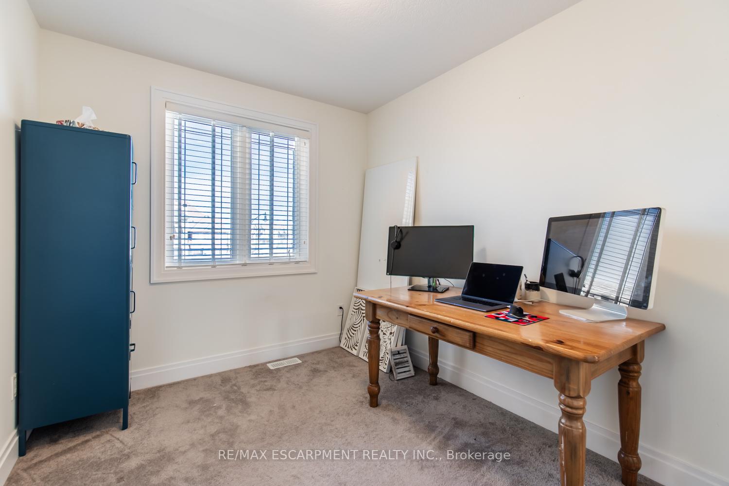Photo 35 of 68 Skinner Road, Hamilton, Waterdown — HOMEH