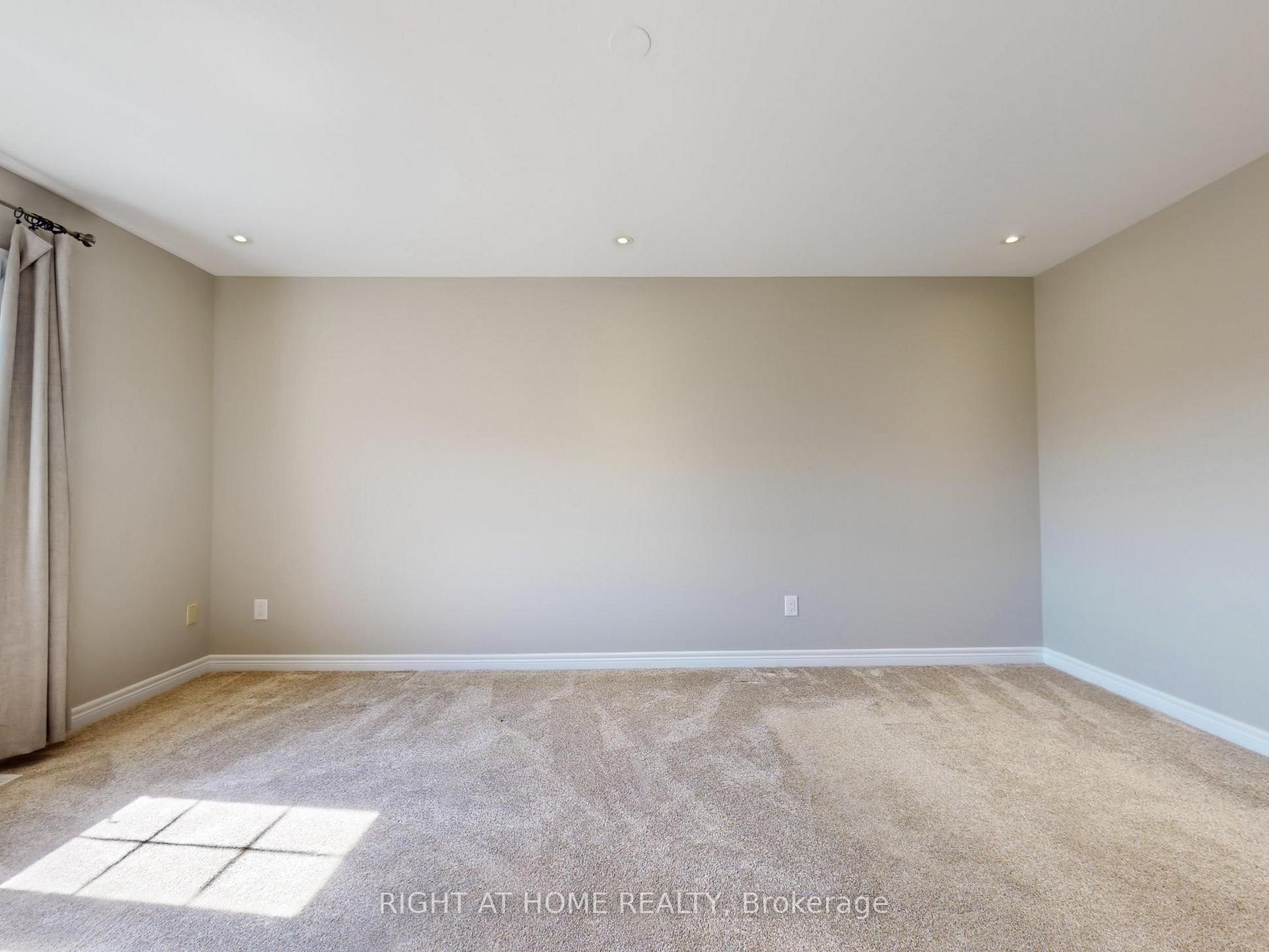 Photo 24 of 537 Vaughan Court, Milton, Scott — HOMEH