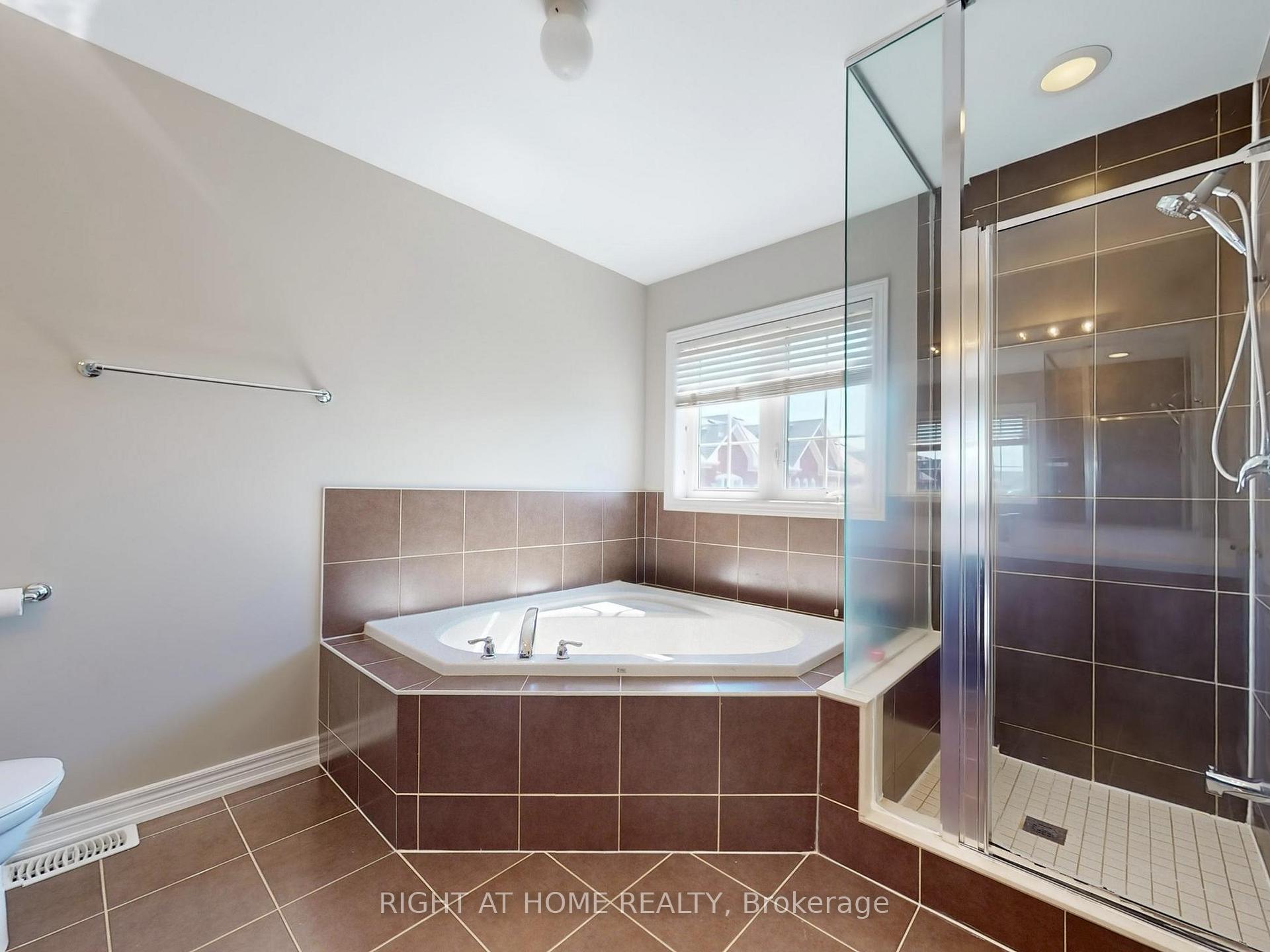 Photo 27 of 537 Vaughan Court, Milton, Scott — HOMEH