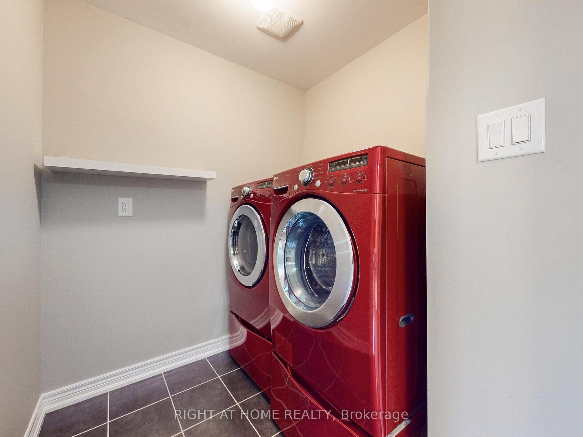 Photo 37 of 537 Vaughan Court, Milton, Scott — HOMEH