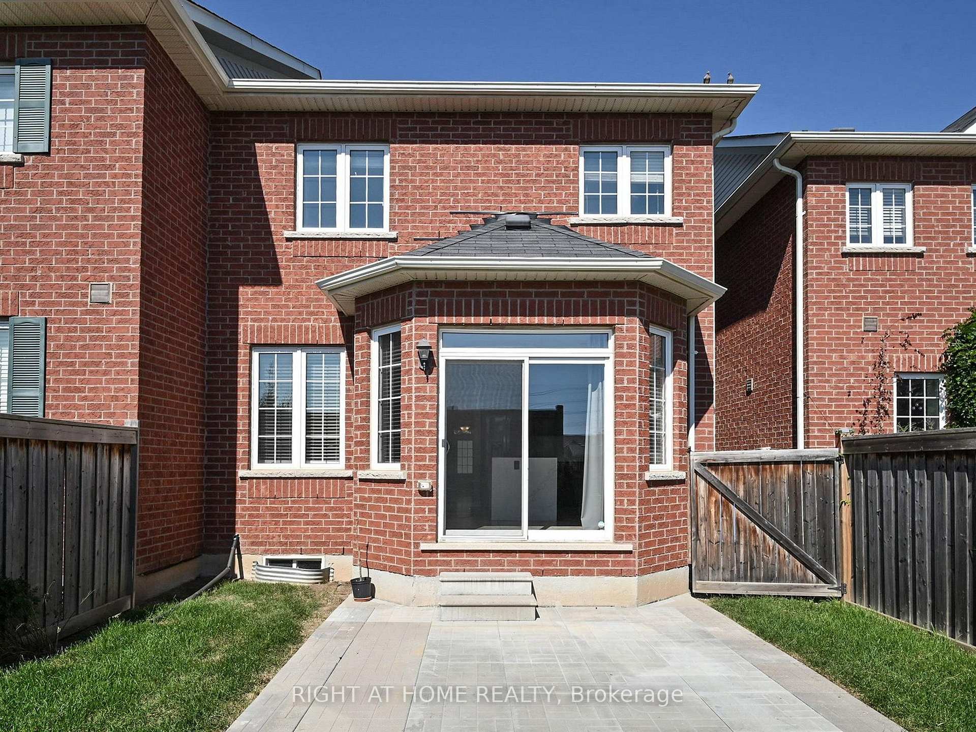 Photo 40 of 537 Vaughan Court, Milton, Scott — HOMEH
