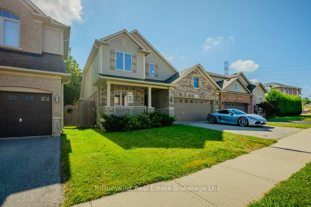 Photo 34 of 760 Robert Ferrie Drive, Kitchener — HOMEH