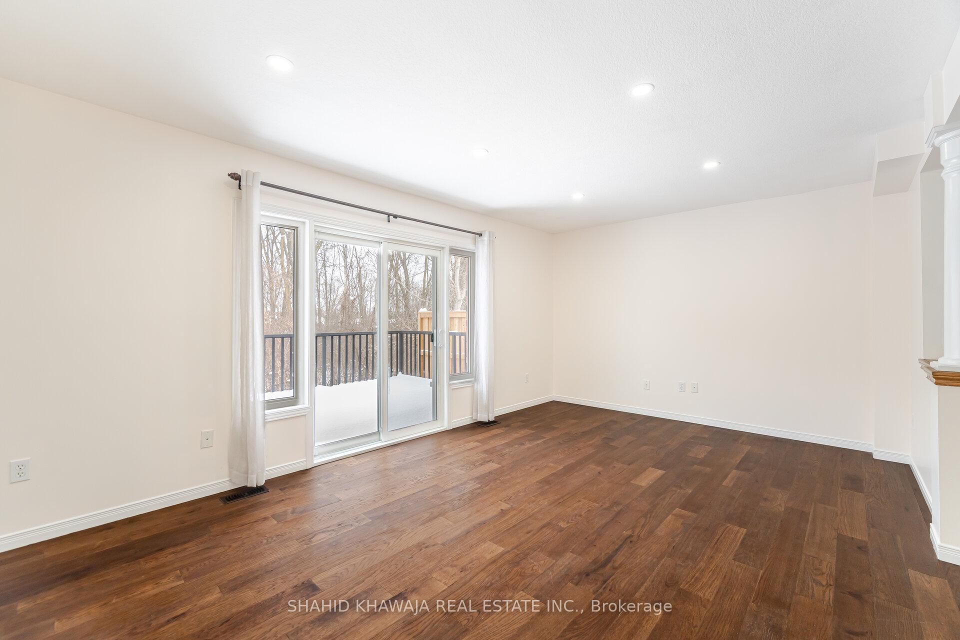 Photo 9 of 310 Briarmeadow Drive, Kitchener — HOMEH