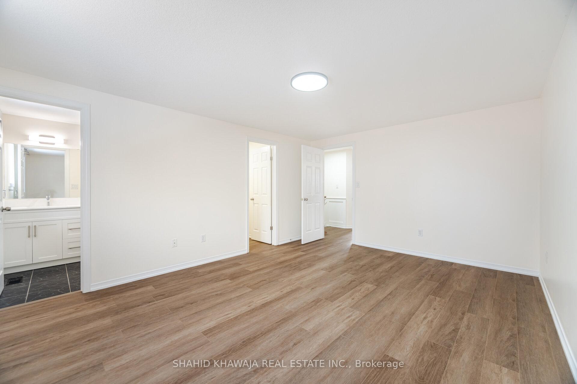 Photo 17 of 310 Briarmeadow Drive, Kitchener — HOMEH