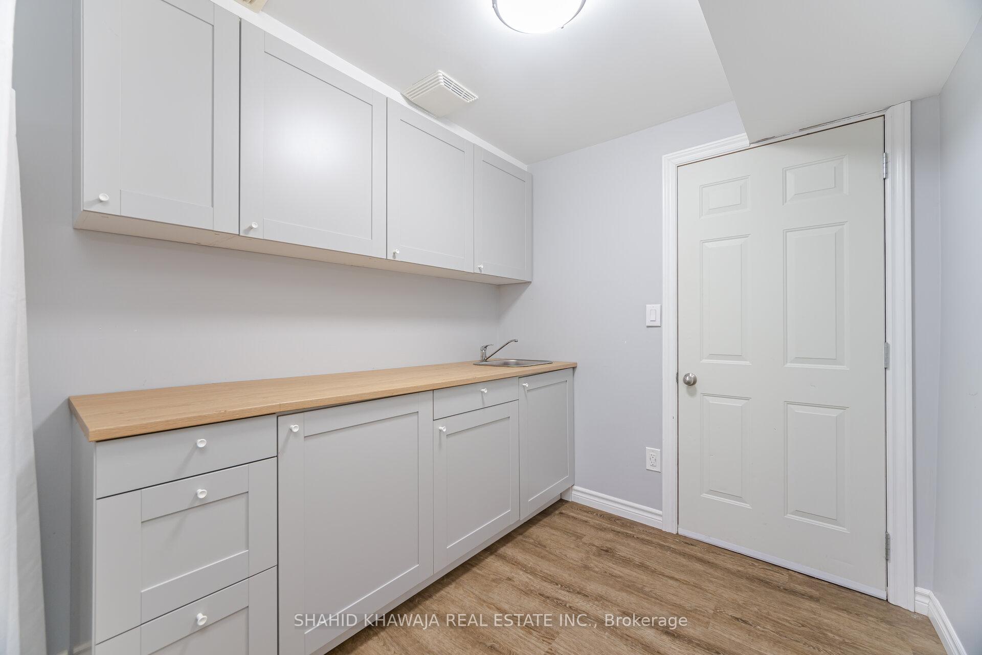 Photo 32 of 310 Briarmeadow Drive, Kitchener — HOMEH