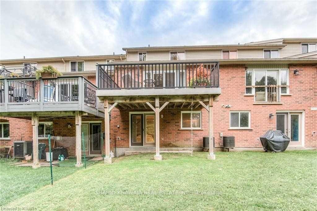 Photo 34 of 310 Briarmeadow Drive, Kitchener — HOMEH