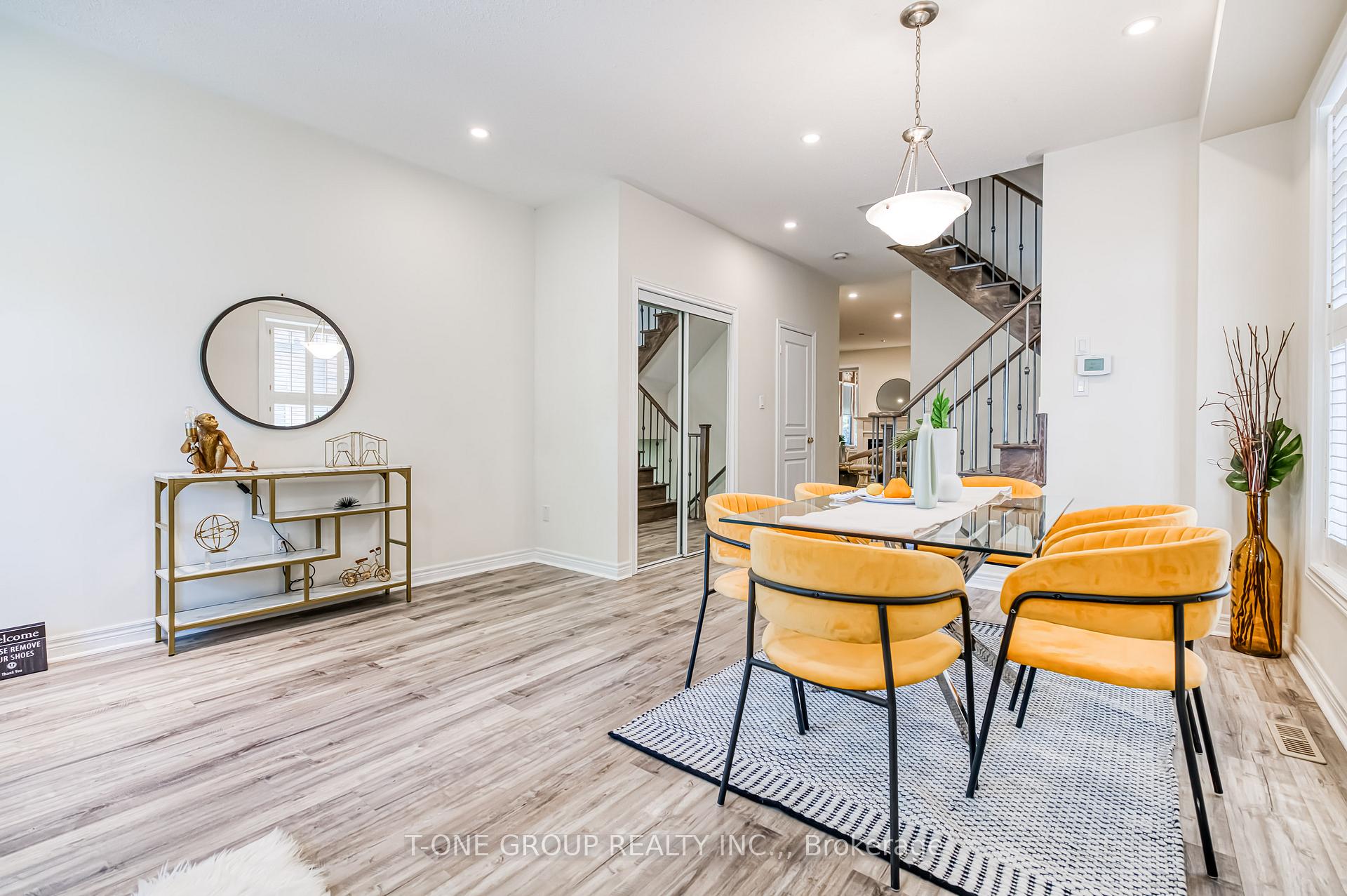Photo 8 of 19 Rizal Avenue, Markham, Box Grove — HOMEH