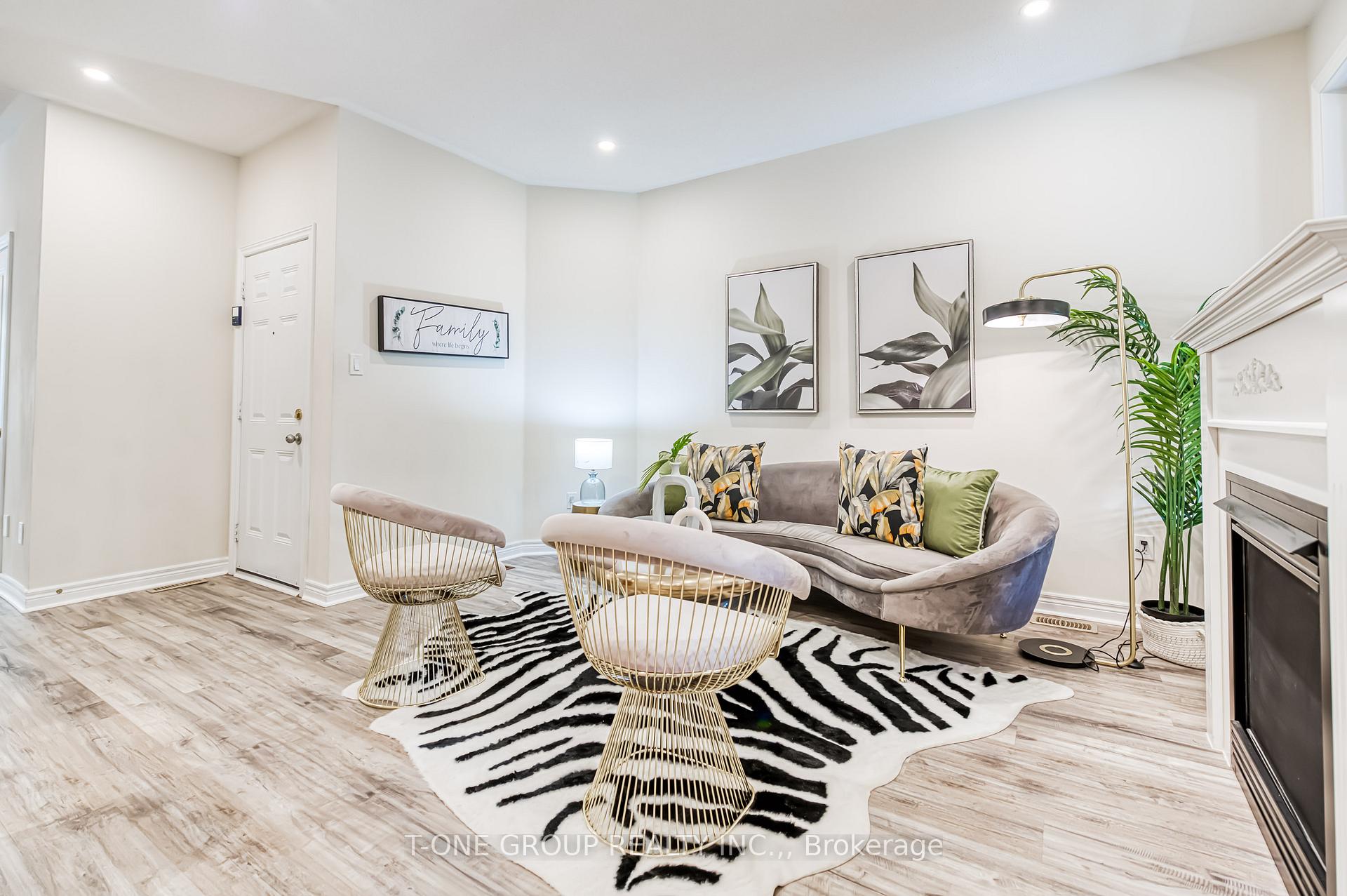 Photo 13 of 19 Rizal Avenue, Markham, Box Grove — HOMEH