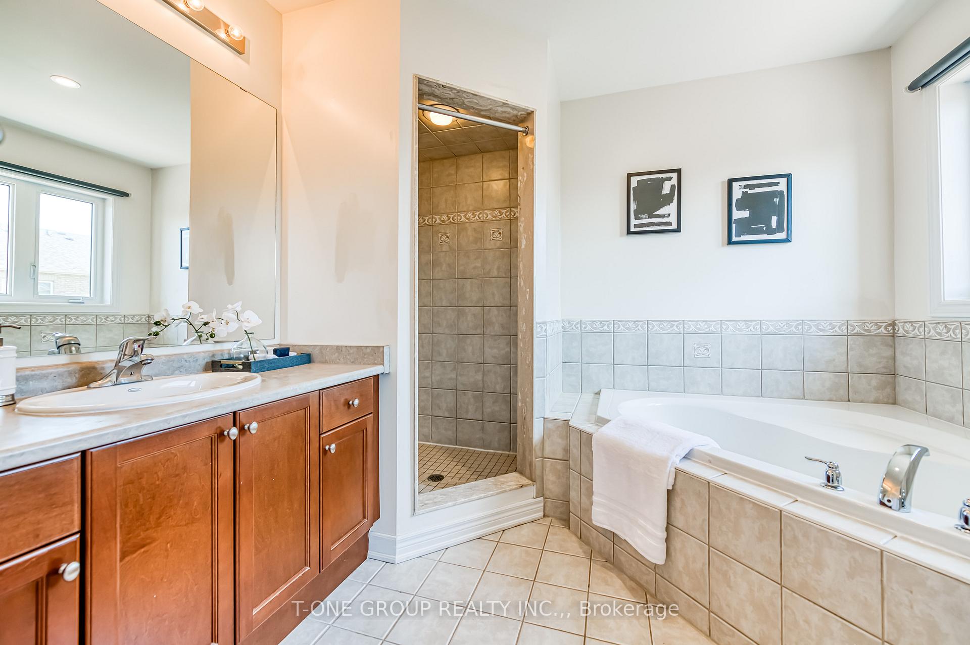 Photo 26 of 19 Rizal Avenue, Markham, Box Grove — HOMEH