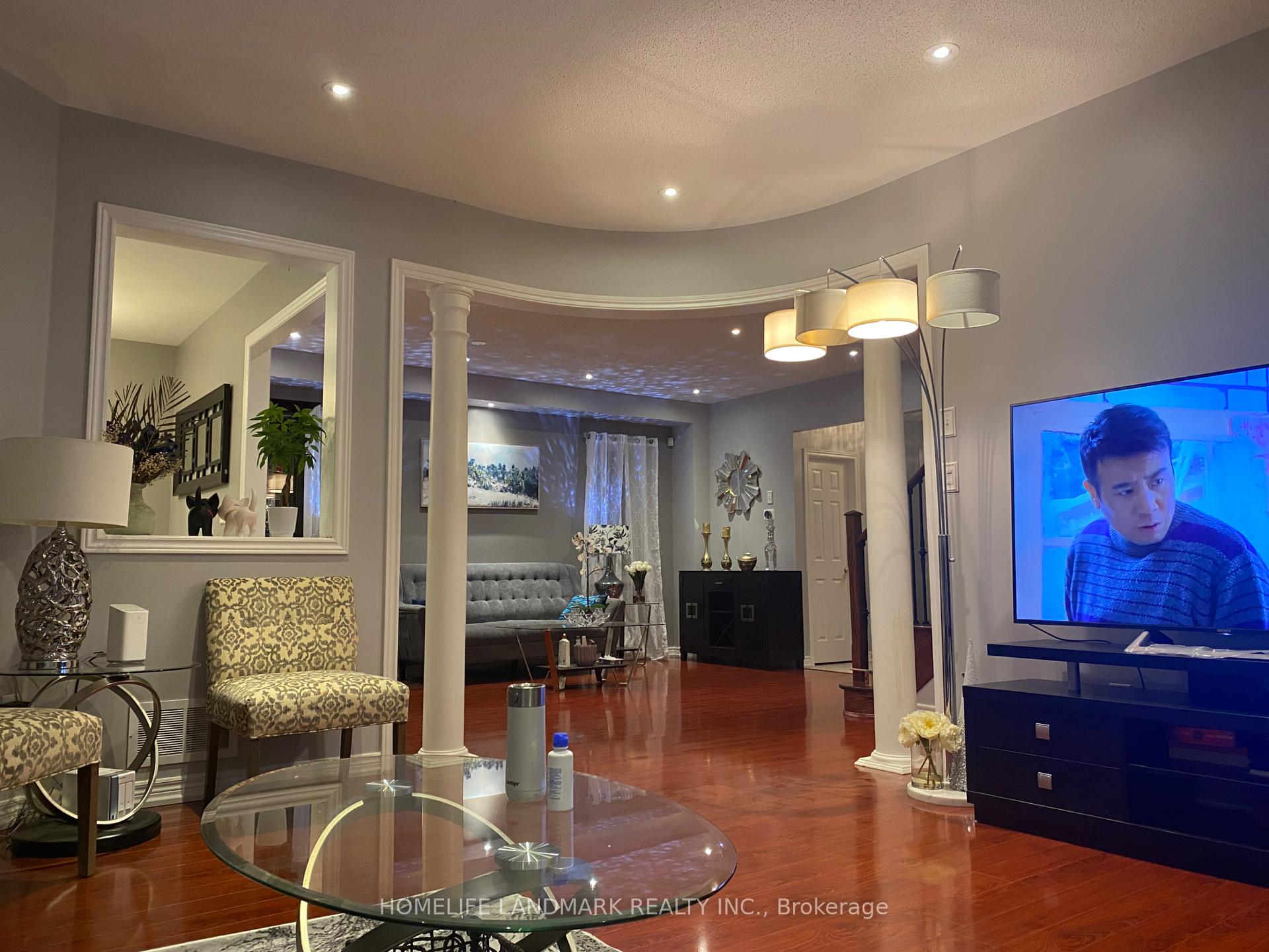 Photo 3 of Unit Main & 2nd, 80 Batchford Crescent, Markham, Box Grove — HOMEH