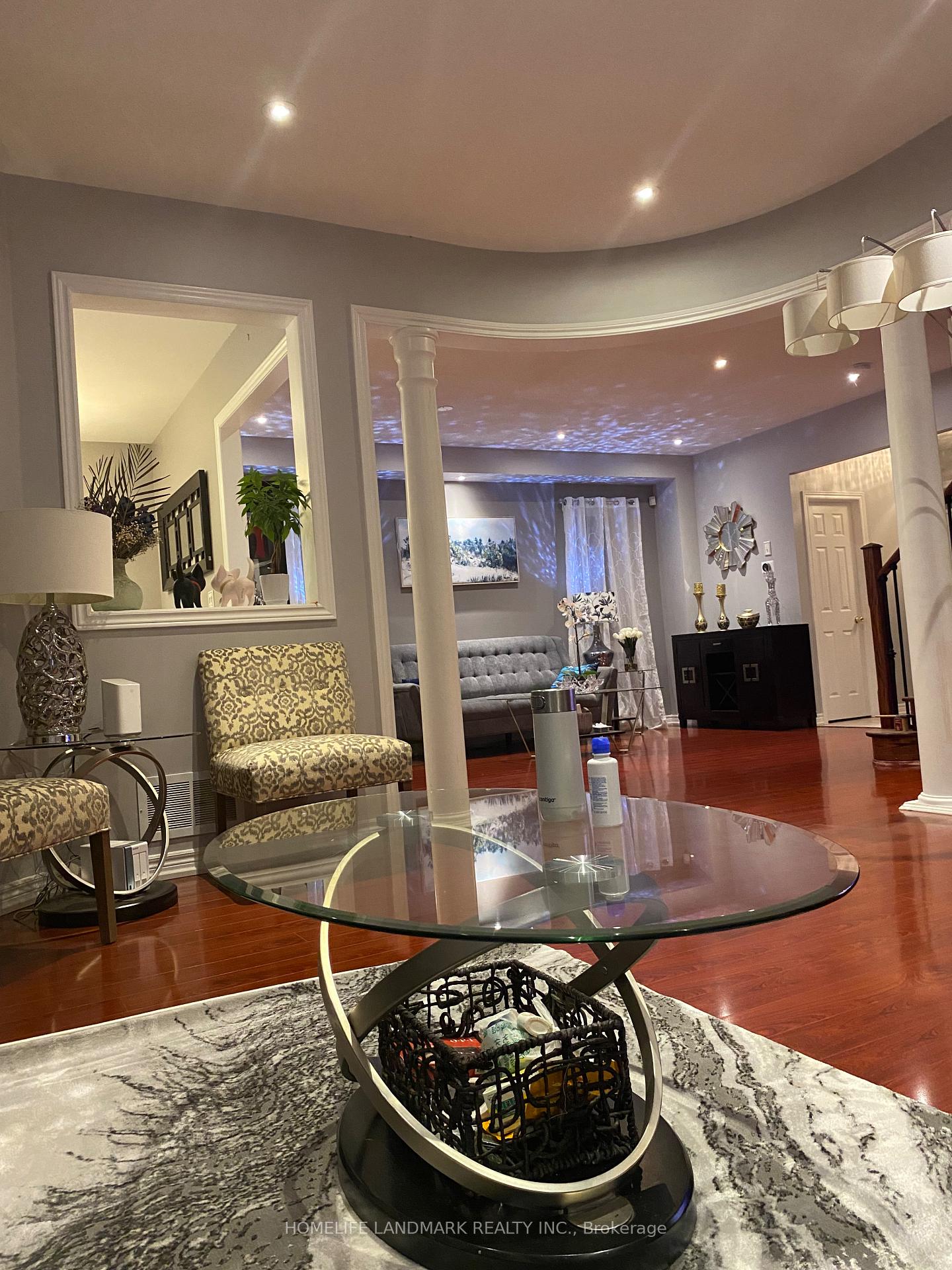 Photo 4 of Unit Main & 2nd, 80 Batchford Crescent, Markham, Box Grove — HOMEH