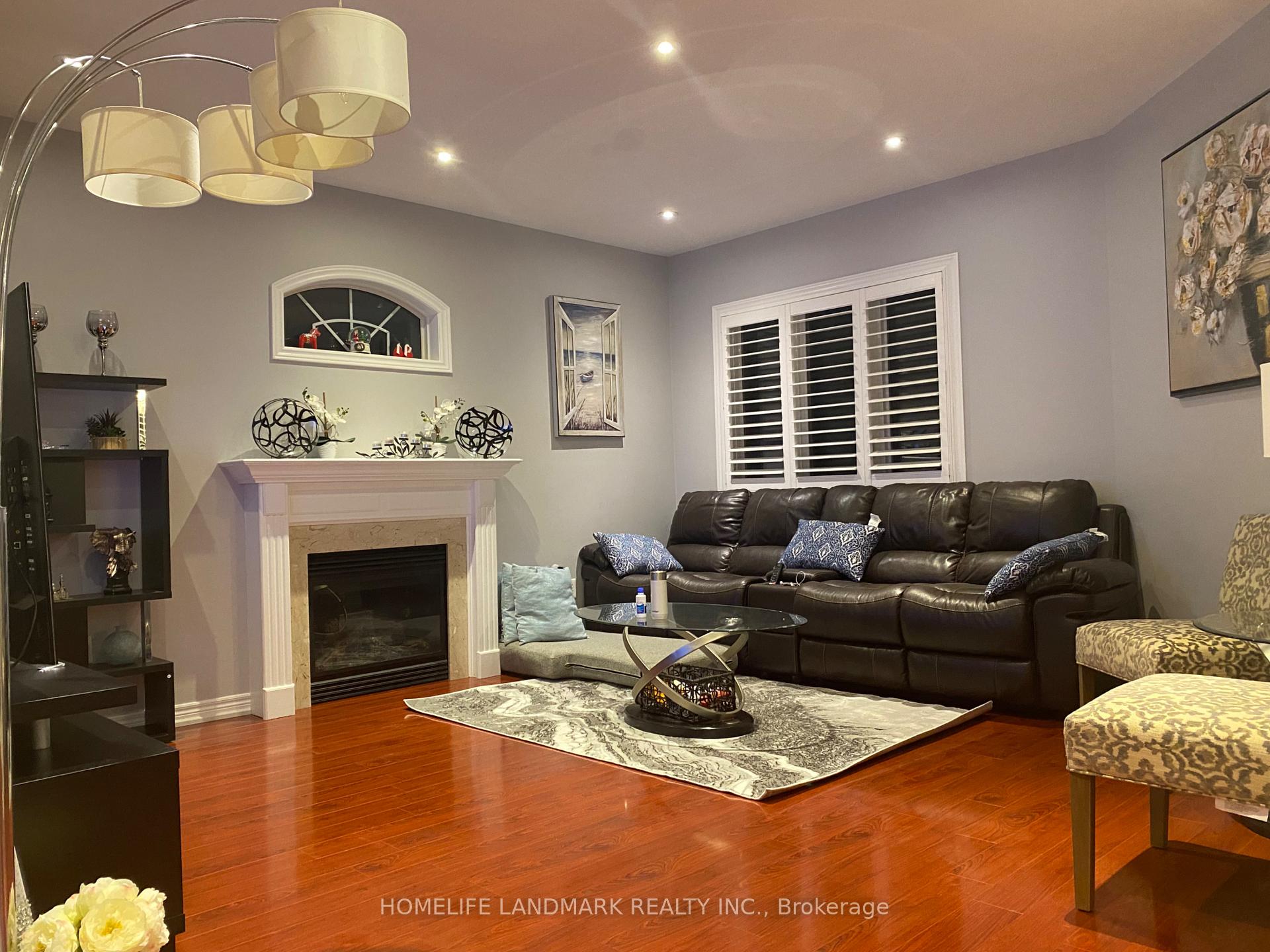 Photo 5 of Unit Main & 2nd, 80 Batchford Crescent, Markham, Box Grove — HOMEH