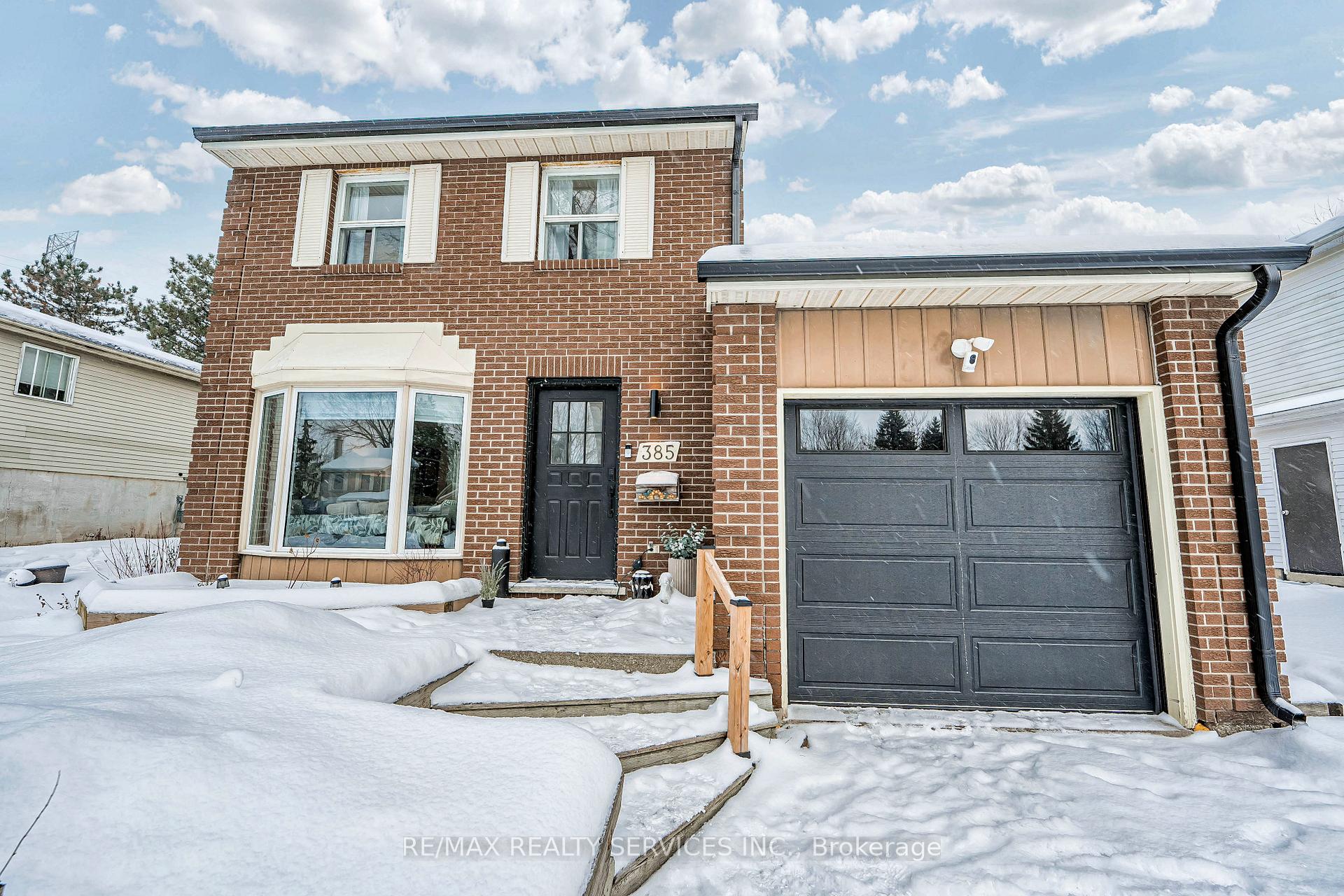 Photo 1 of 385 Driftwood Drive, Kitchener — HOMEH