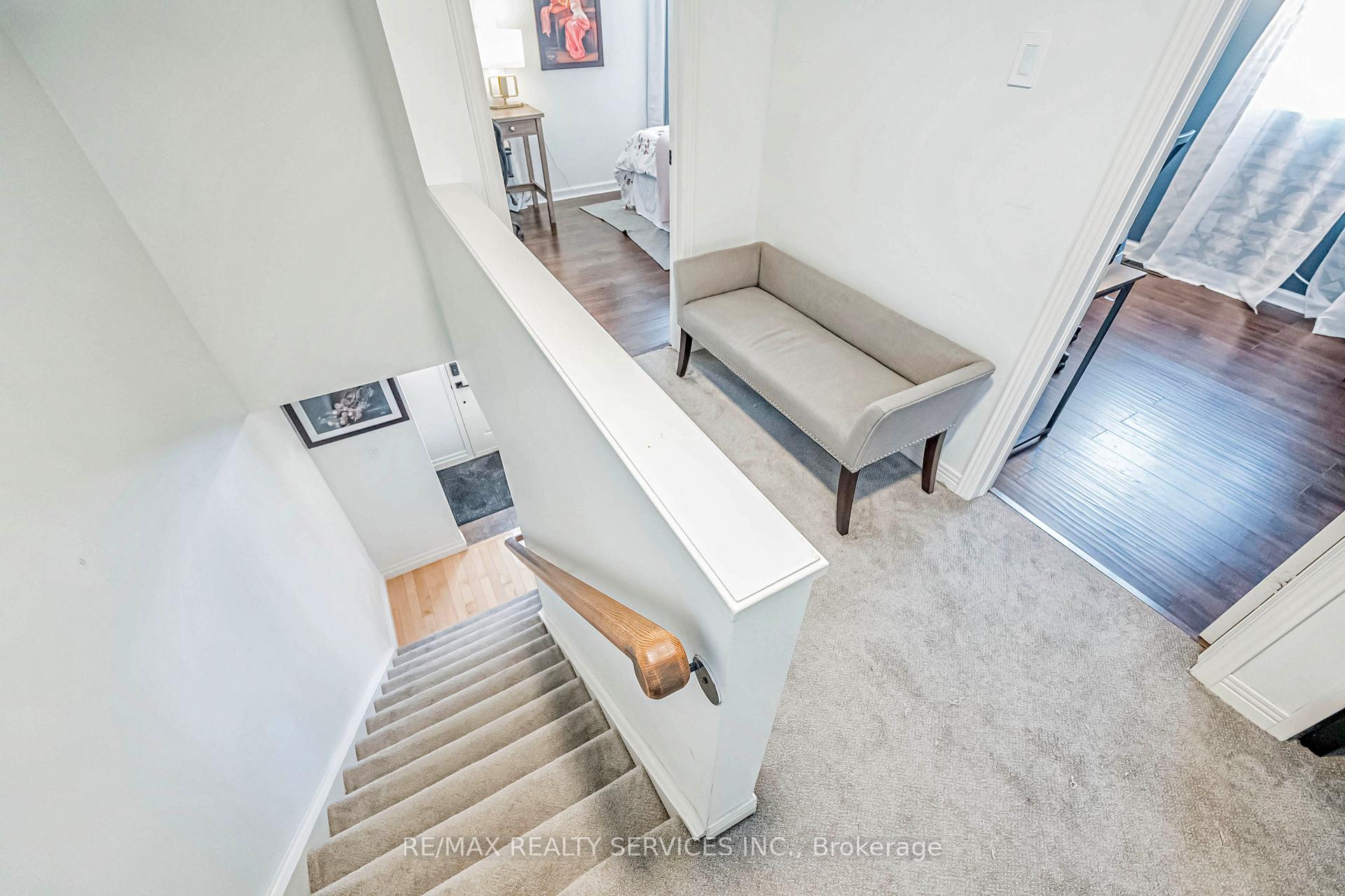 Photo 21 of 385 Driftwood Drive, Kitchener — HOMEH