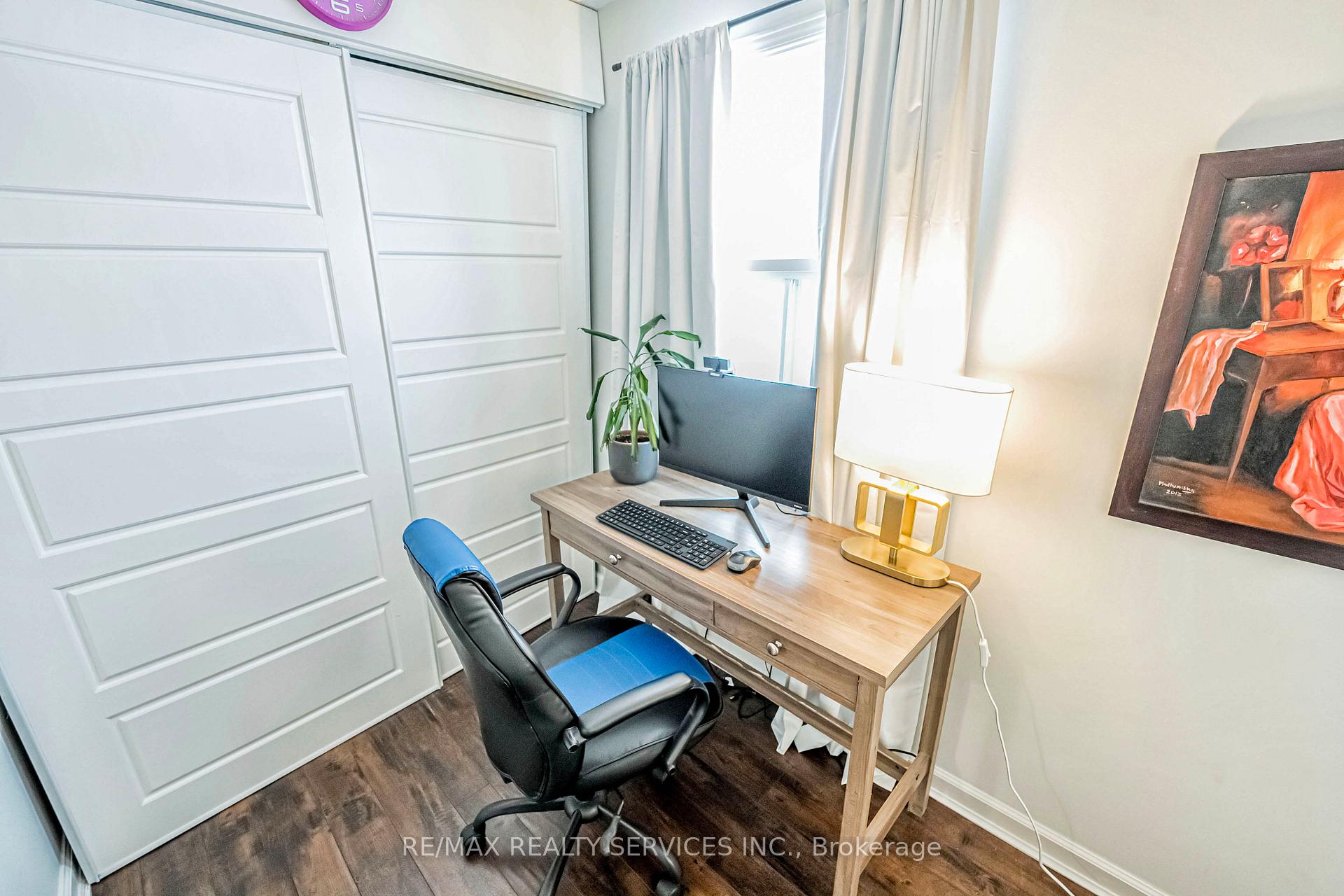 Photo 25 of 385 Driftwood Drive, Kitchener — HOMEH