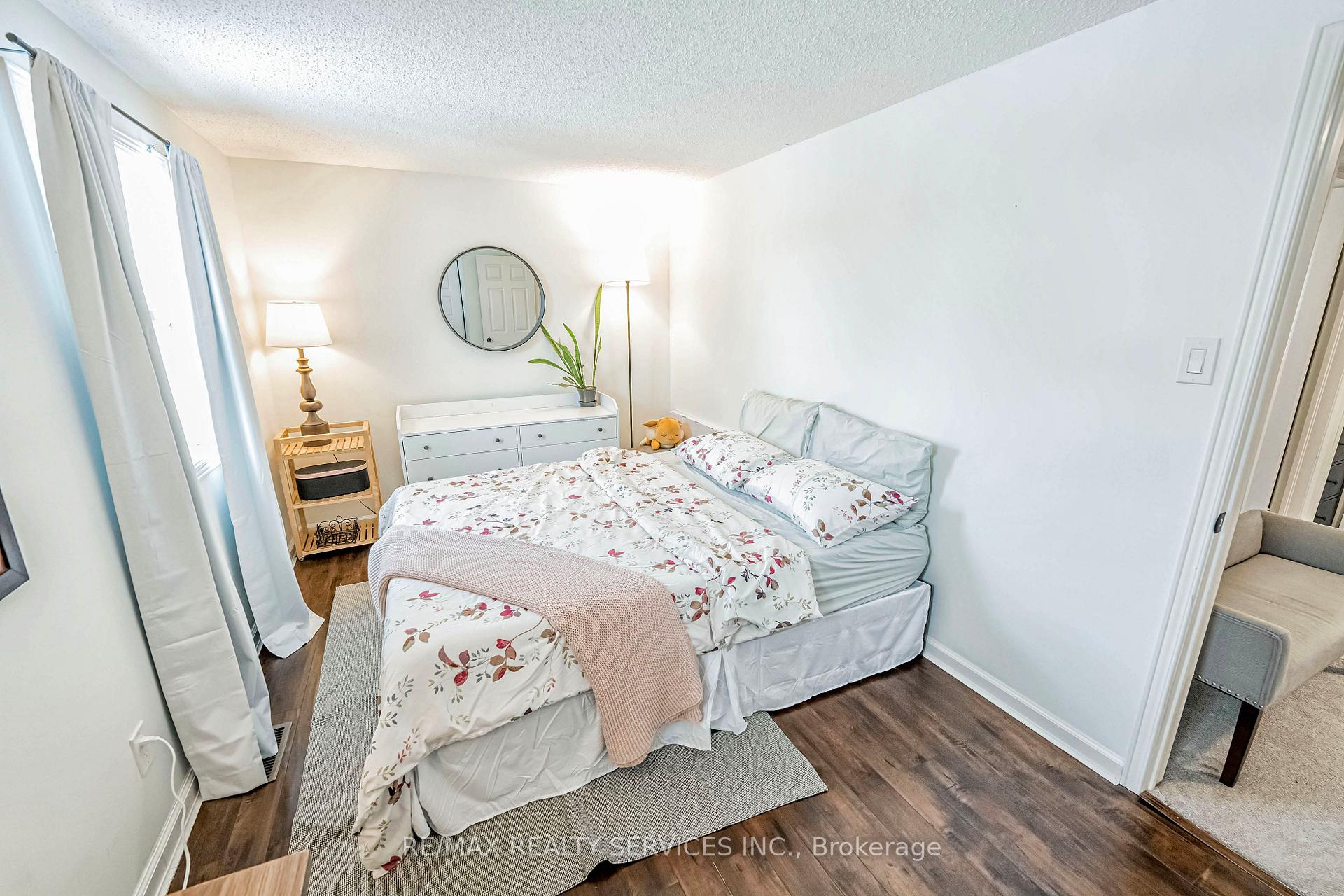 Photo 26 of 385 Driftwood Drive, Kitchener — HOMEH
