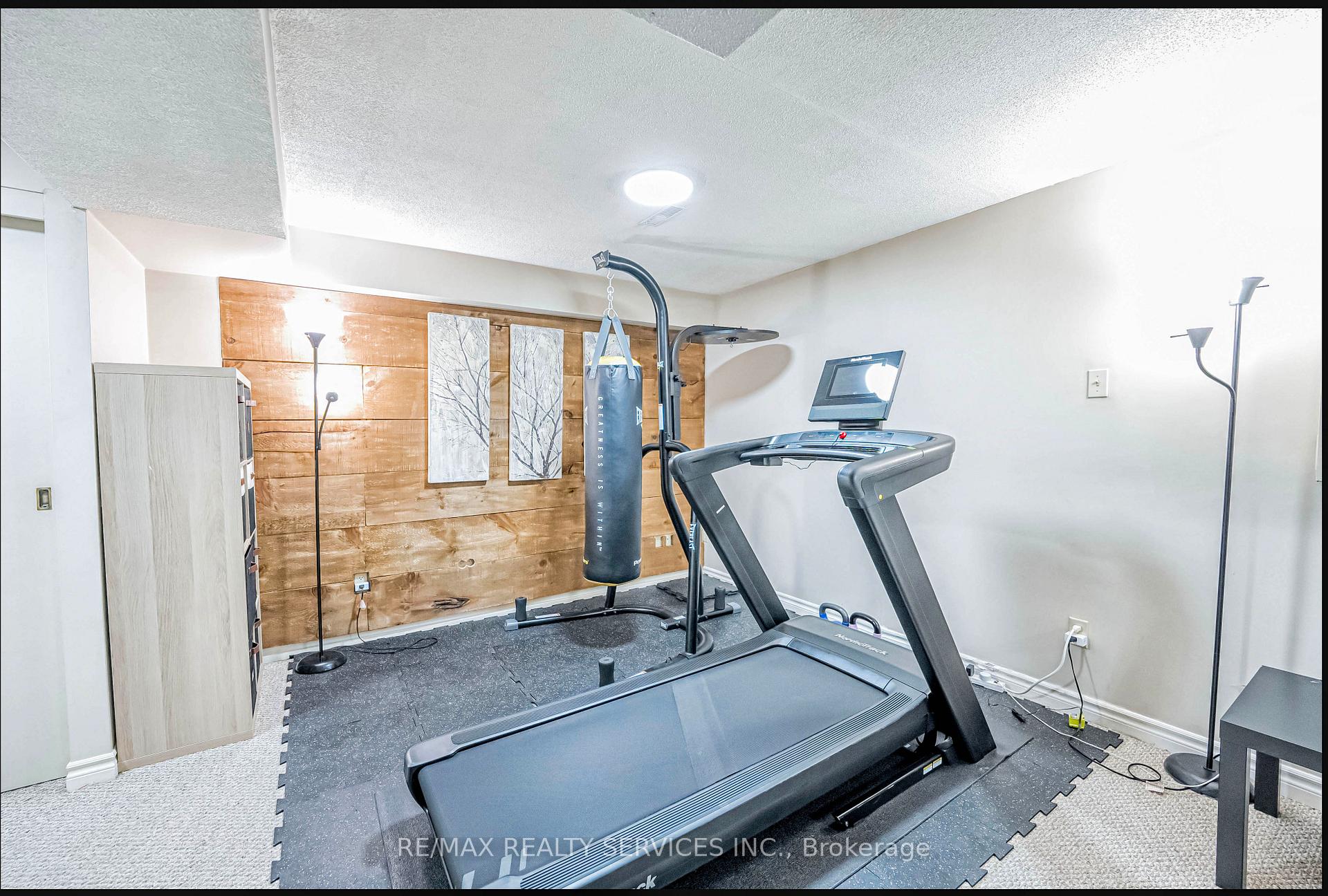Photo 34 of 385 Driftwood Drive, Kitchener — HOMEH