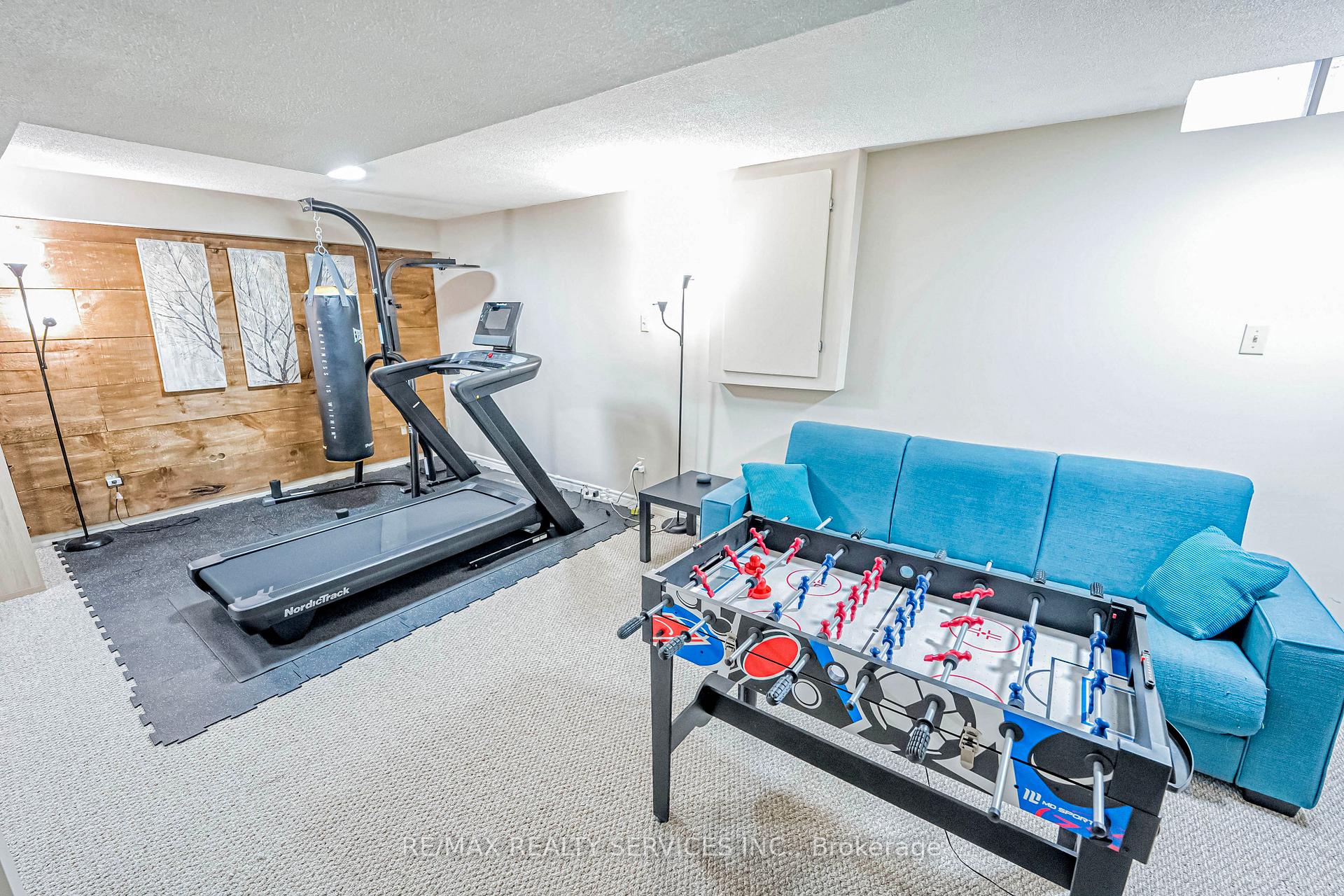Photo 35 of 385 Driftwood Drive, Kitchener — HOMEH