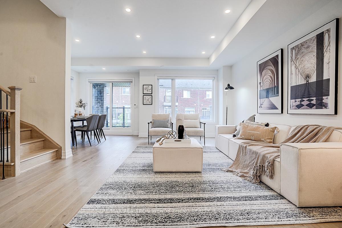 Photo 5 of 22 Herman Gilroy Lane, Markham, Angus Glen — HOMEH